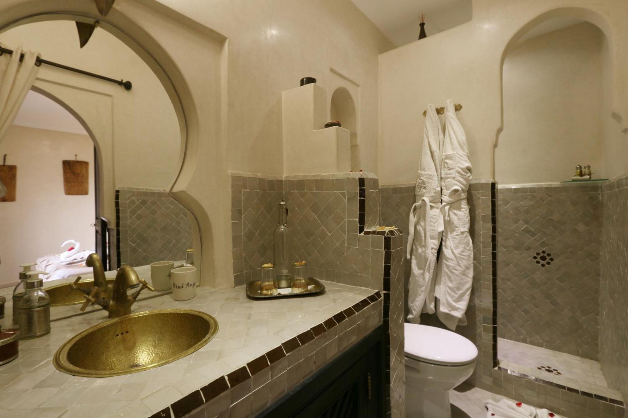 Standard Double Room,688987866:JPEG
