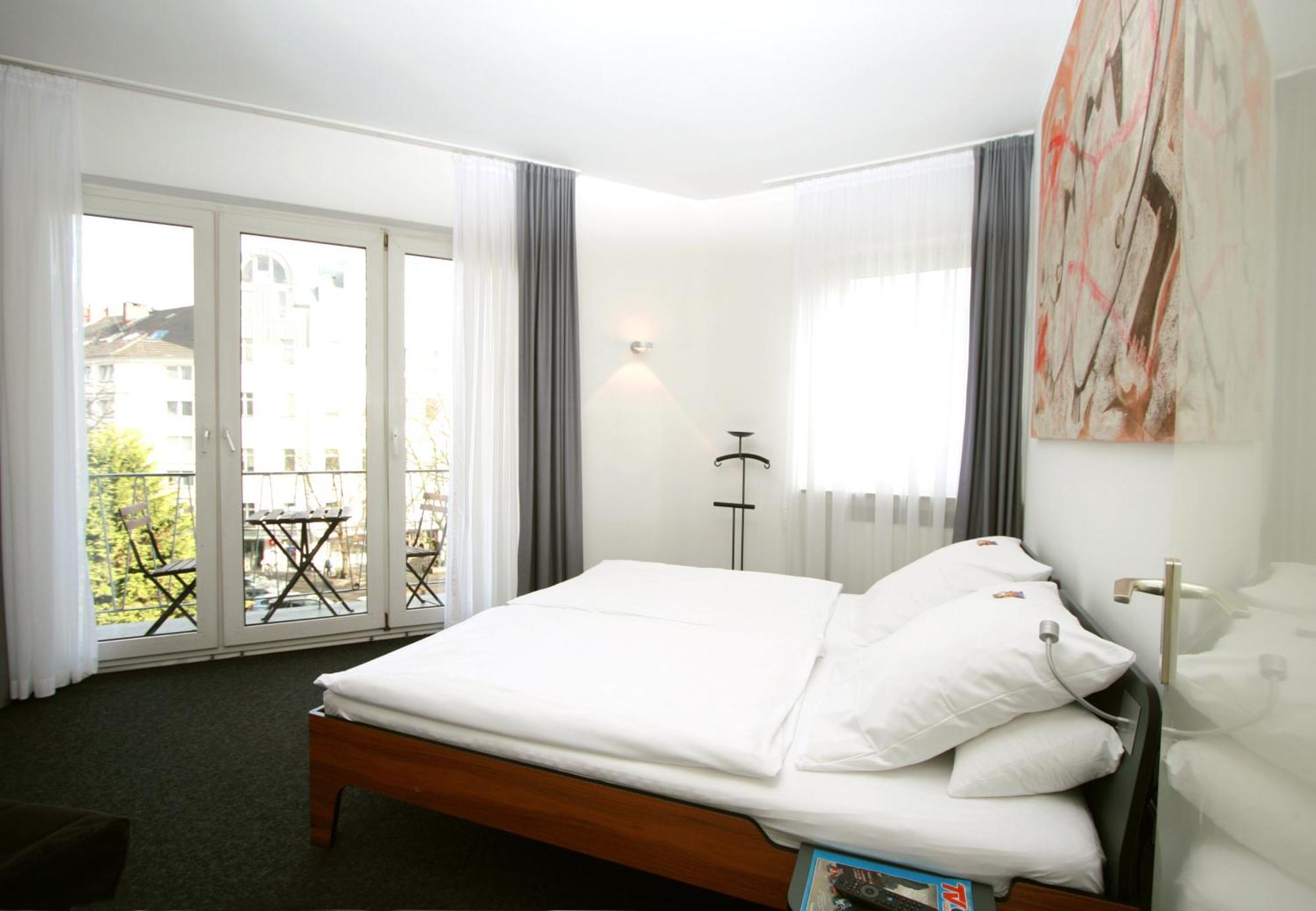 Double or Twin Room,116550955:JPEG