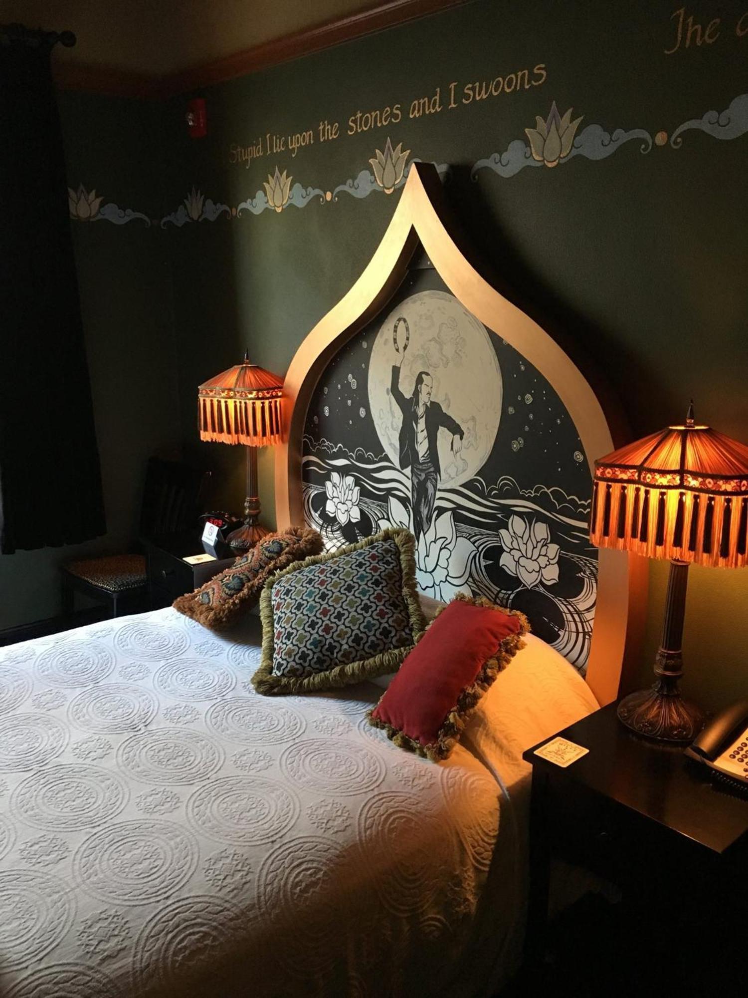 Queen Room