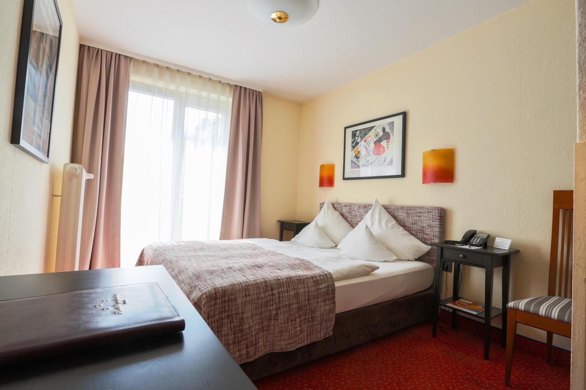 Comfort Single Room
