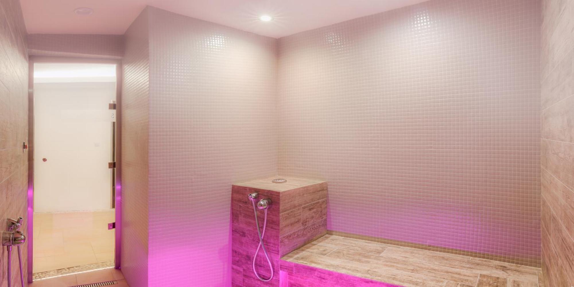 Superior Single Room