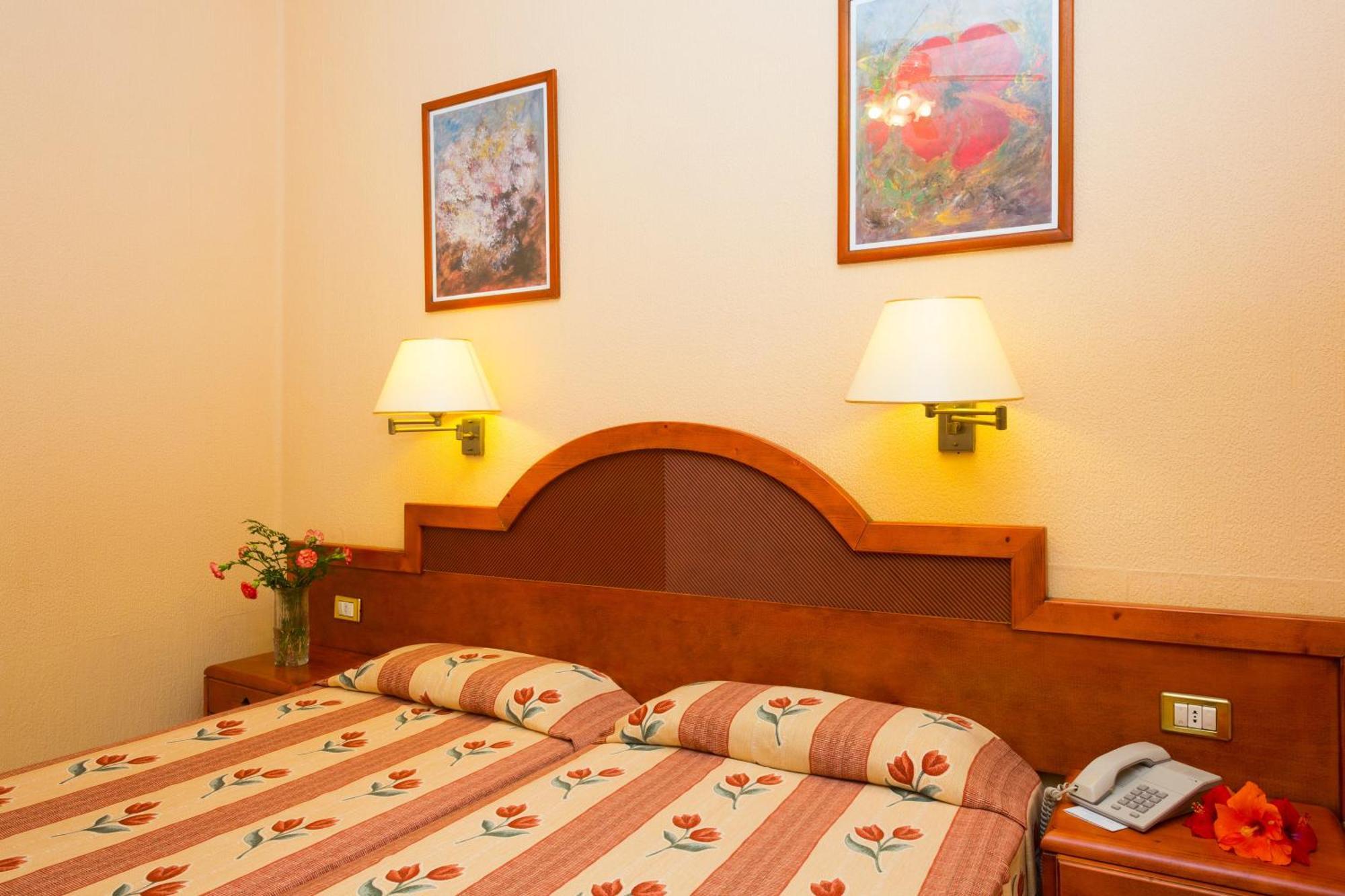 Double or Twin Room,1666643577:JPEG