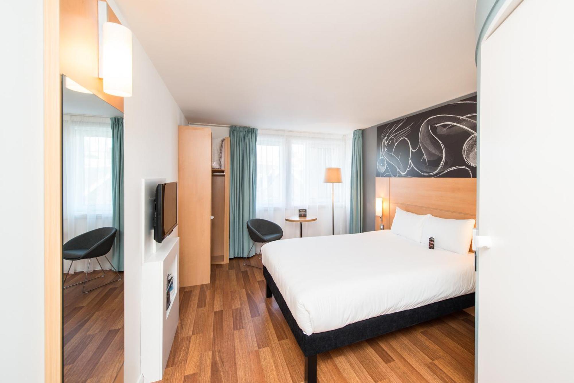 Double Room,272819805:JPEG