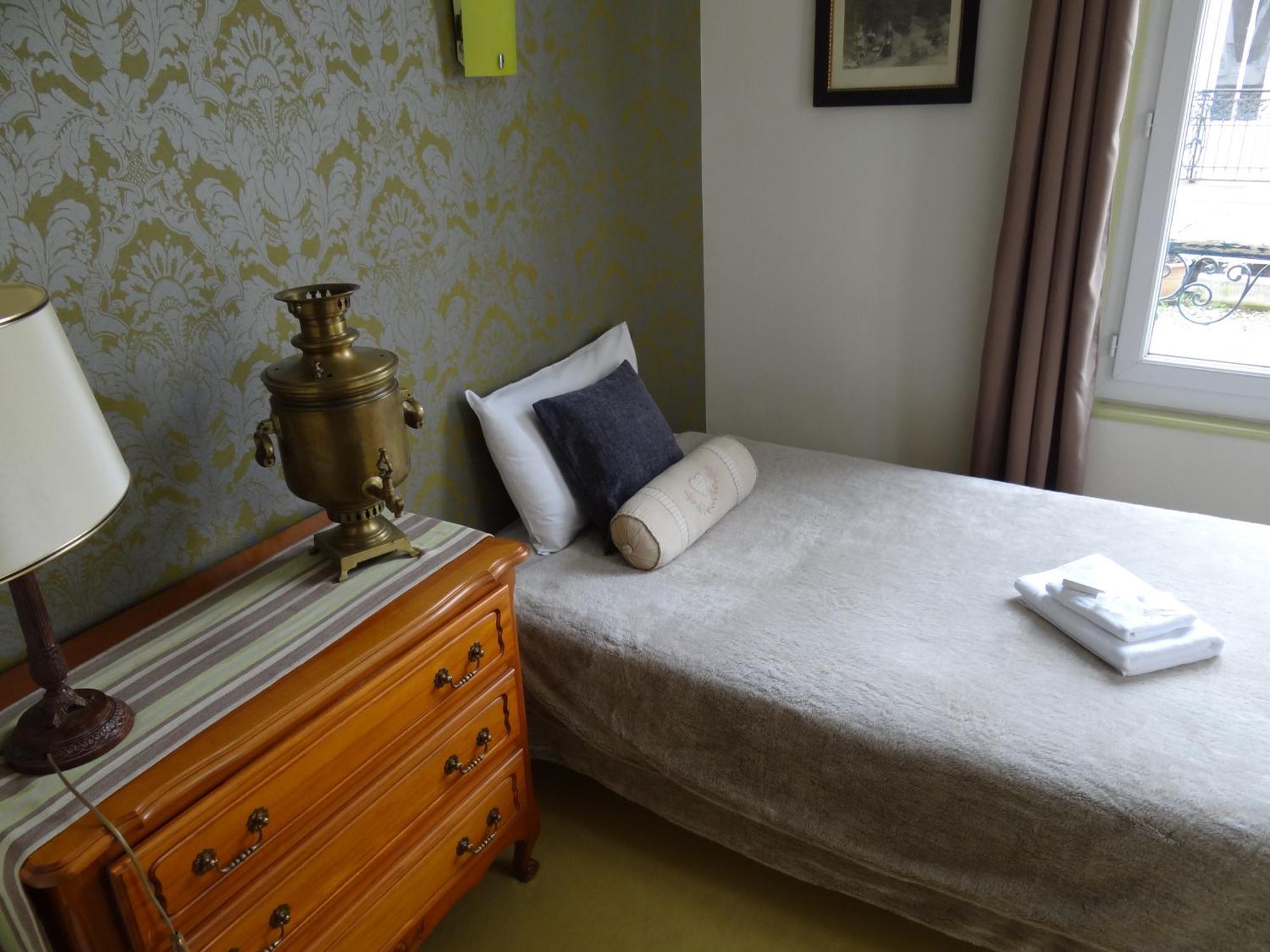 Single Room,188592335:JPEG