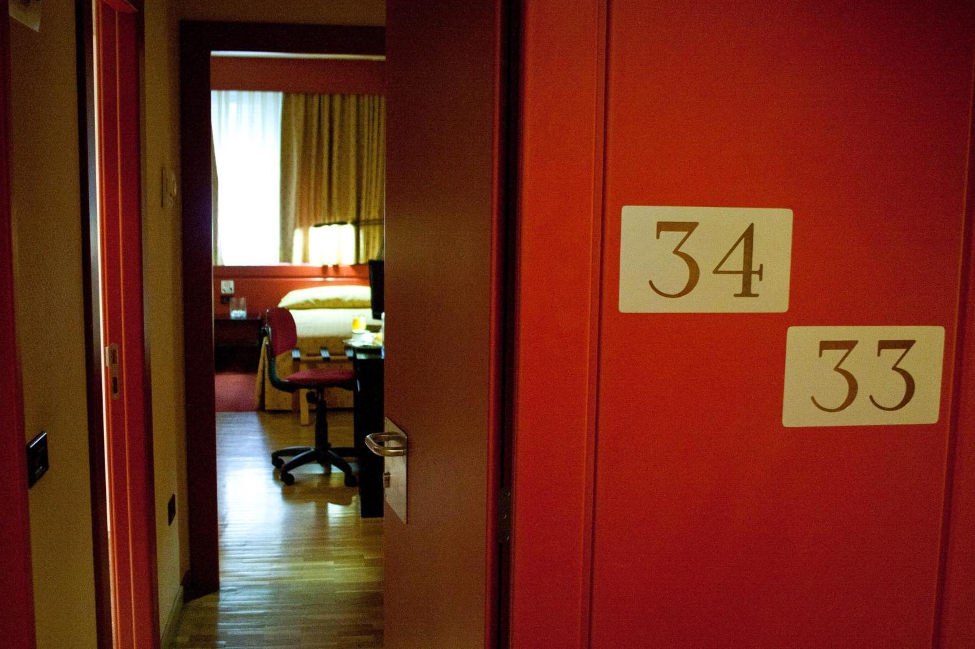 Triple Room,968840875:JPEG
