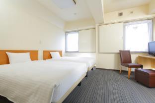 Standard Twin Room Smoking House Keeping is Optional Additional Cost