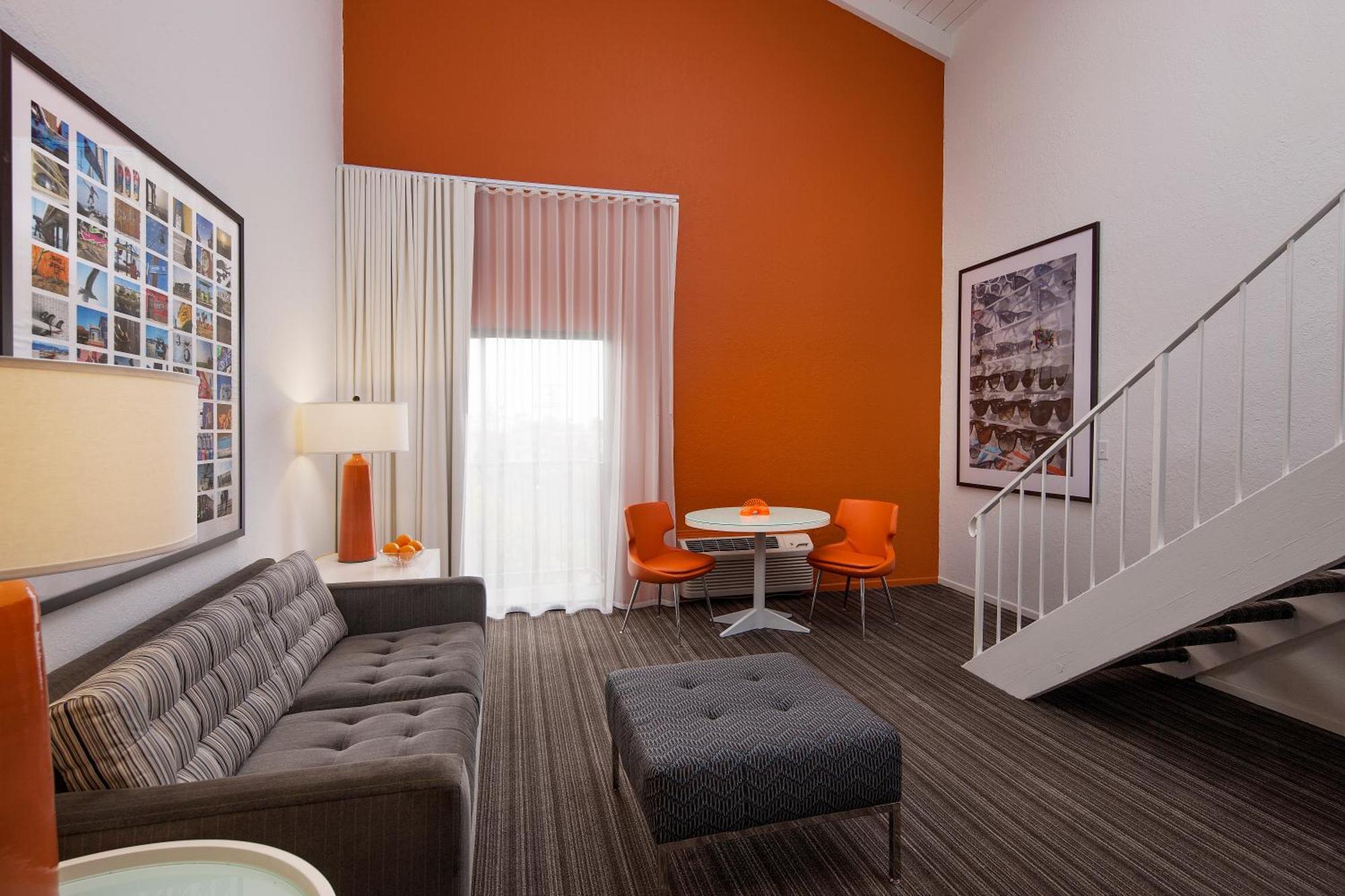 Loft Suite