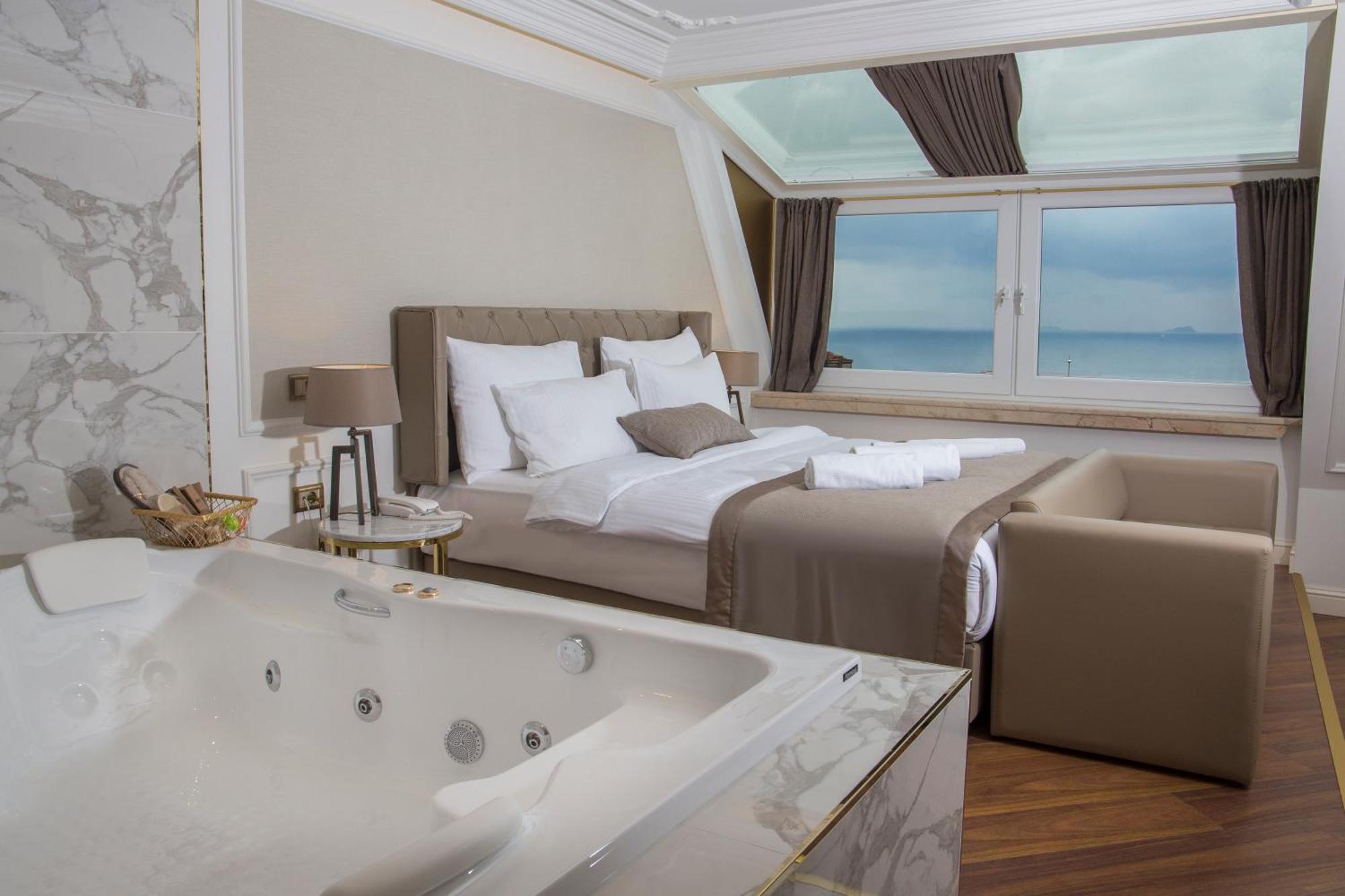 King Suite Sea View,291596820:JPEG