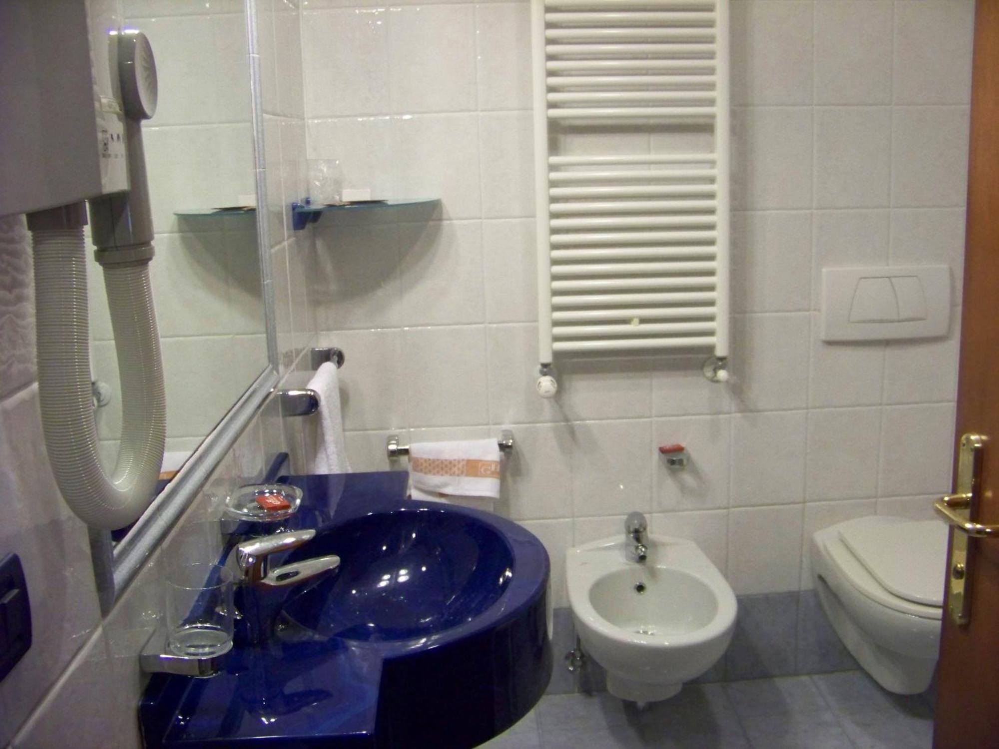Double Room,813333249:JPEG