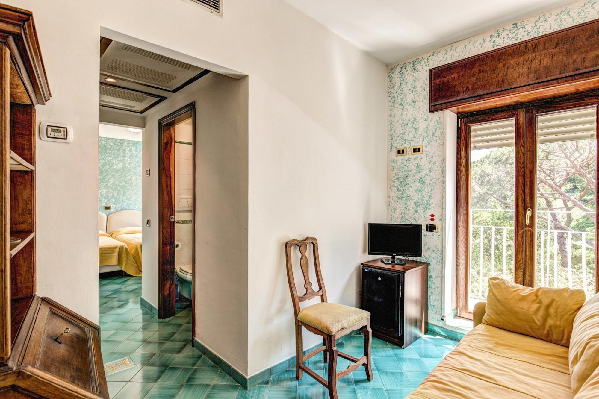 Double or Twin Room Balcony,693960294:JPEG