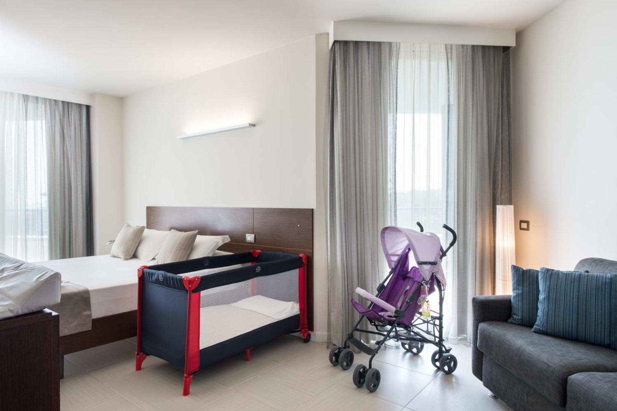 Family Suite,693966492:JPEG