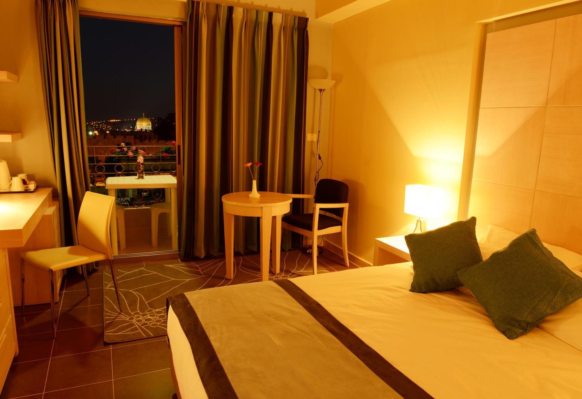 Standard Double Room City View