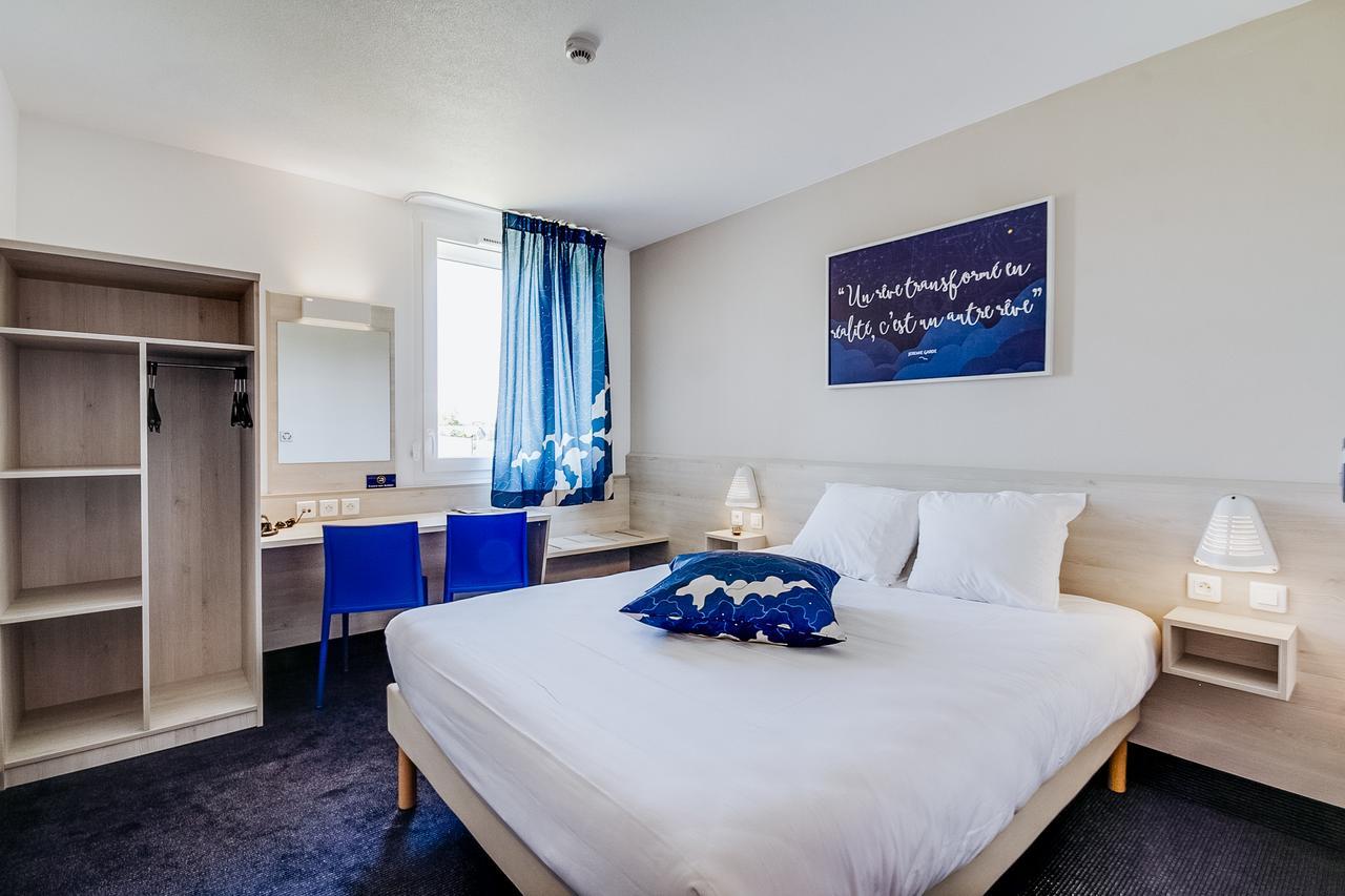Double Room,1658114194:JPEG