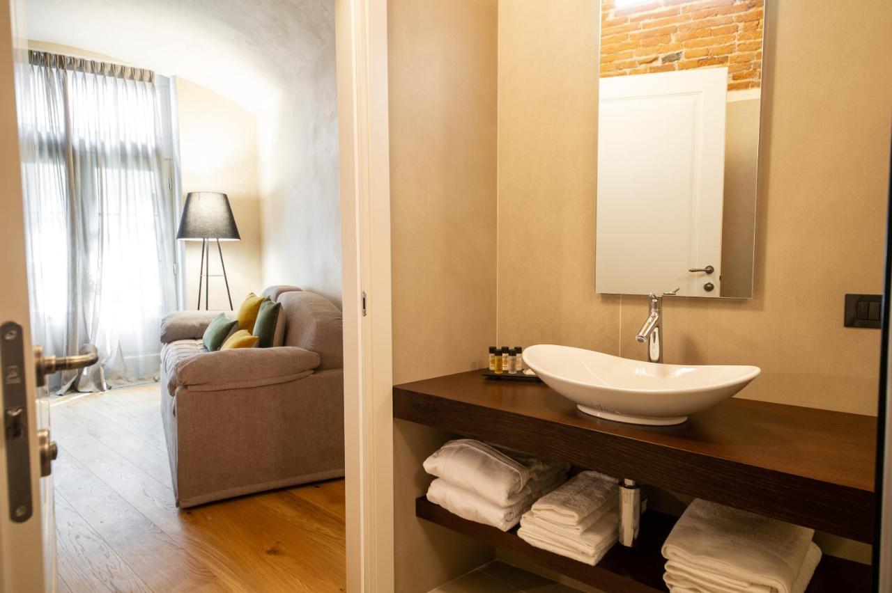 Deluxe Family Suite,670322052:JPEG