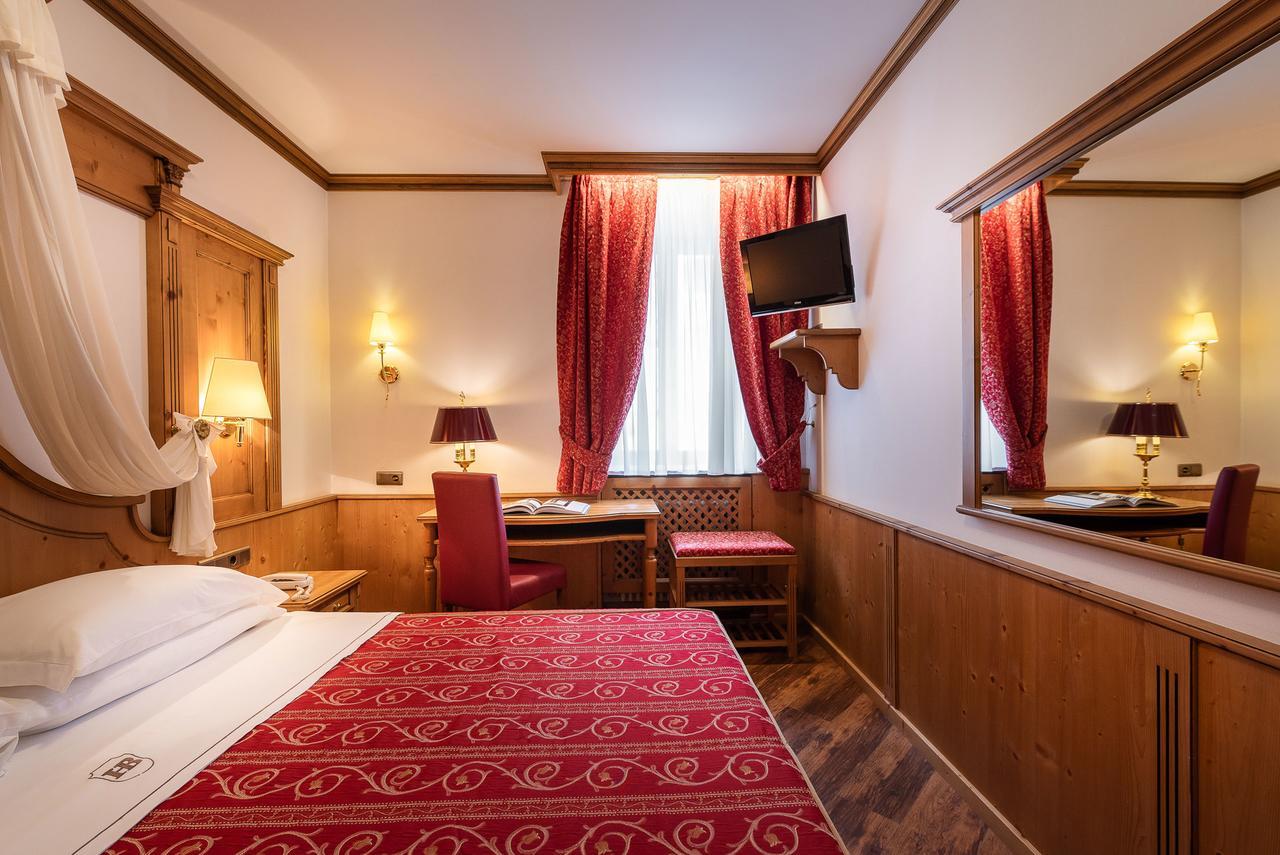 Superior Triple Room,695711427:JPEG