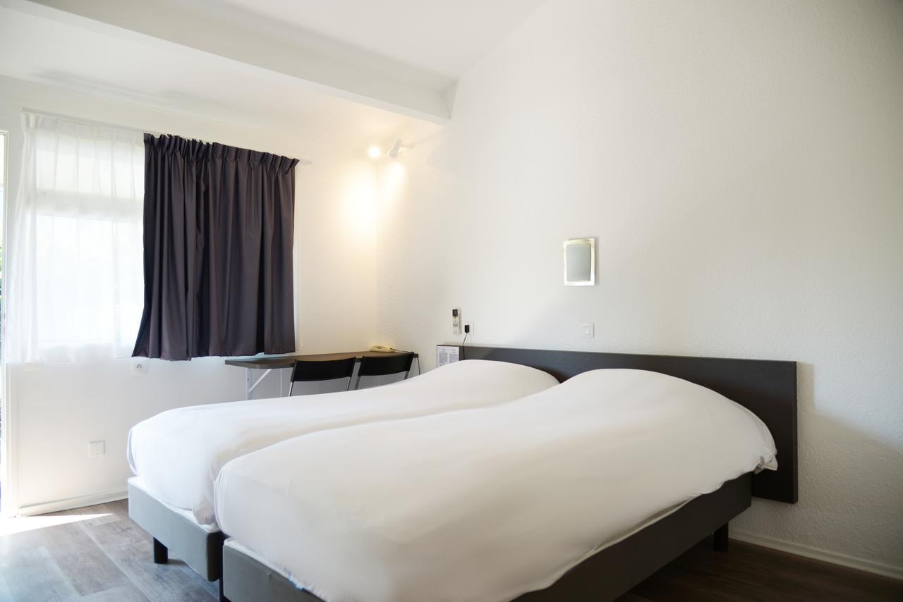 Twin Room,696432858:JPEG