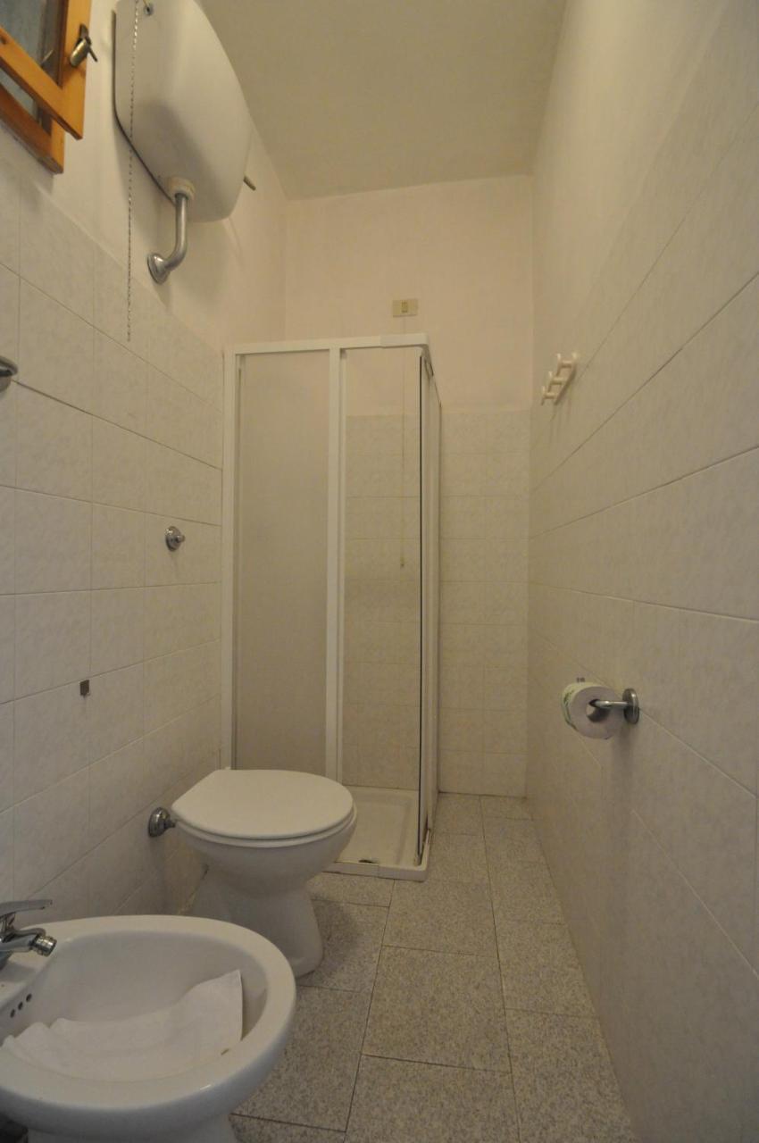 One-Bedroom Apartment Patio,1111424031:JPEG