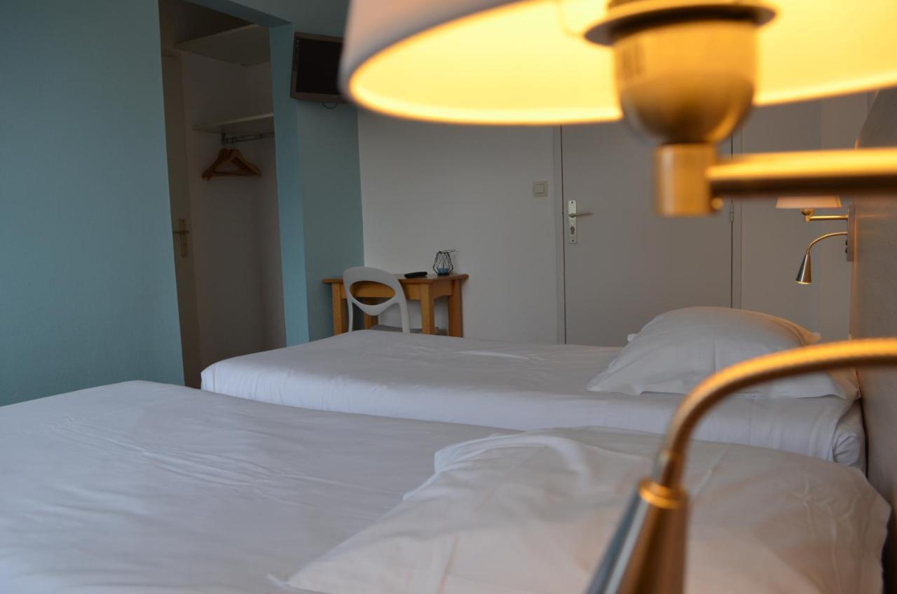 Standard Twin Room,696833301:JPEG
