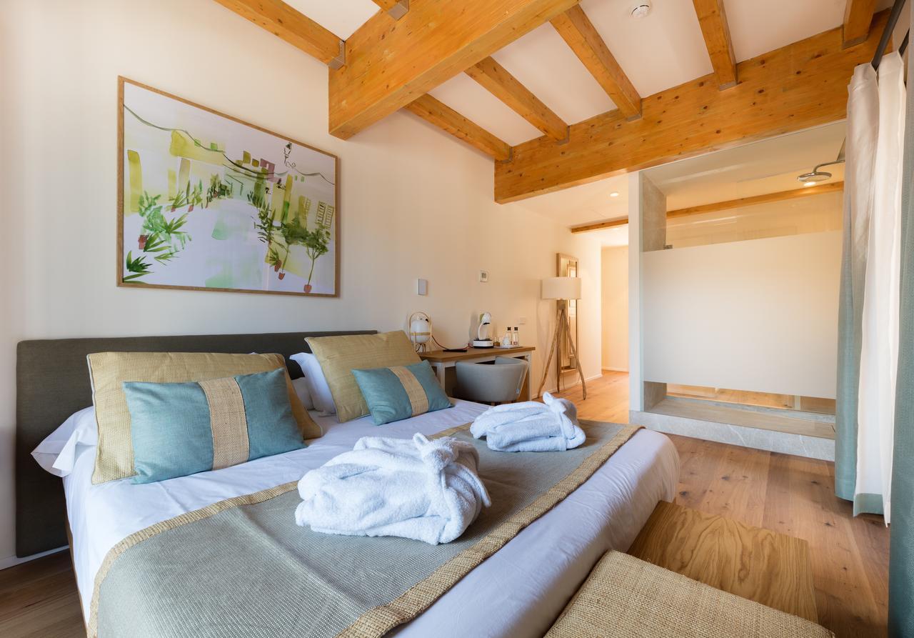 Deluxe Double Room Balcony