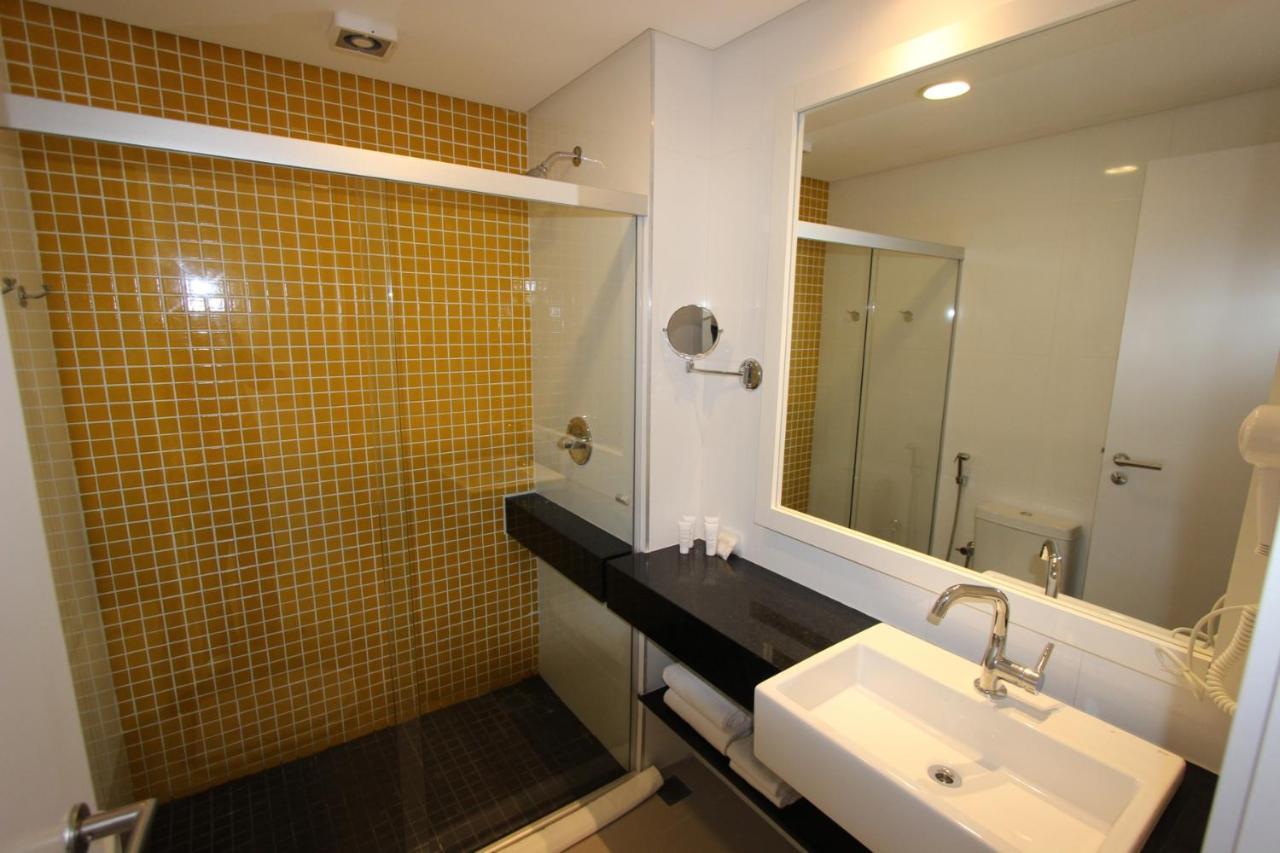 Standard Triple Room without Balcony,697202394:JPEG