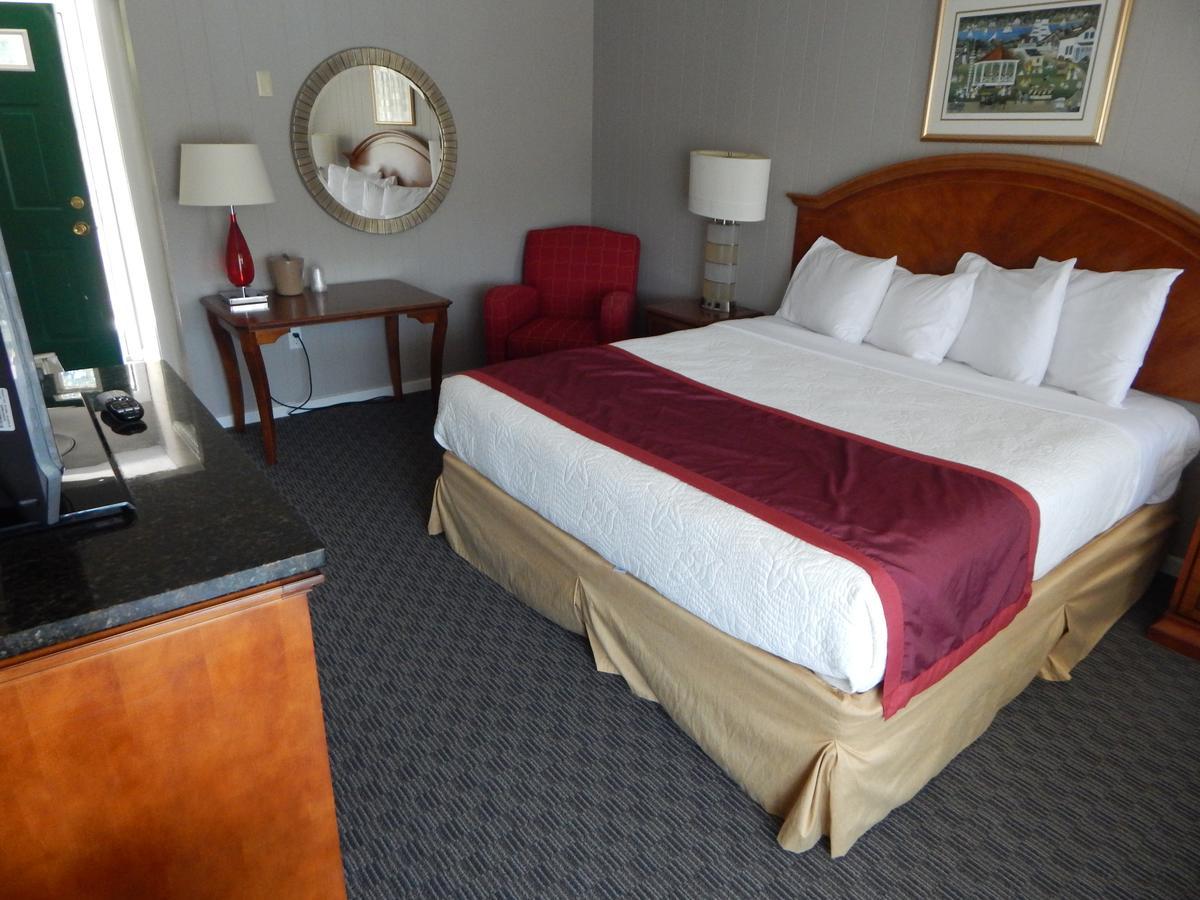 King Room Lake View
