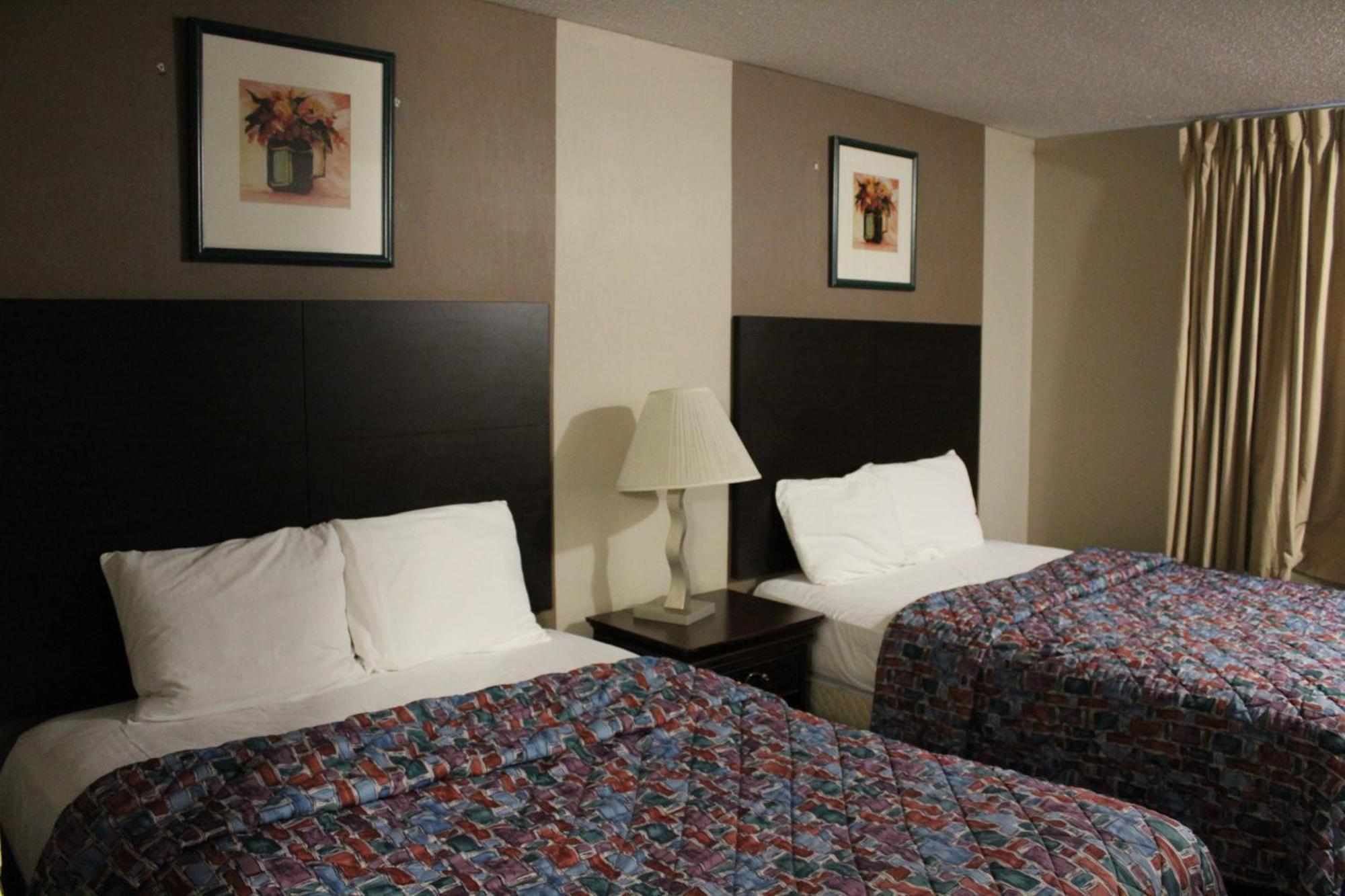 Double Room Two Double Beds Non-Smoking