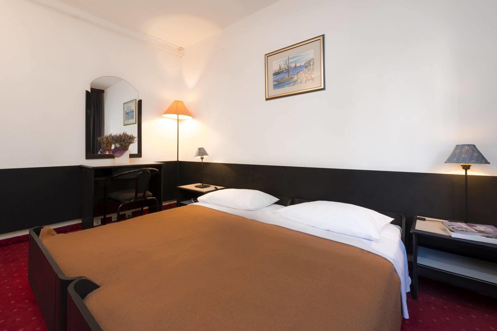 Double Room Park View