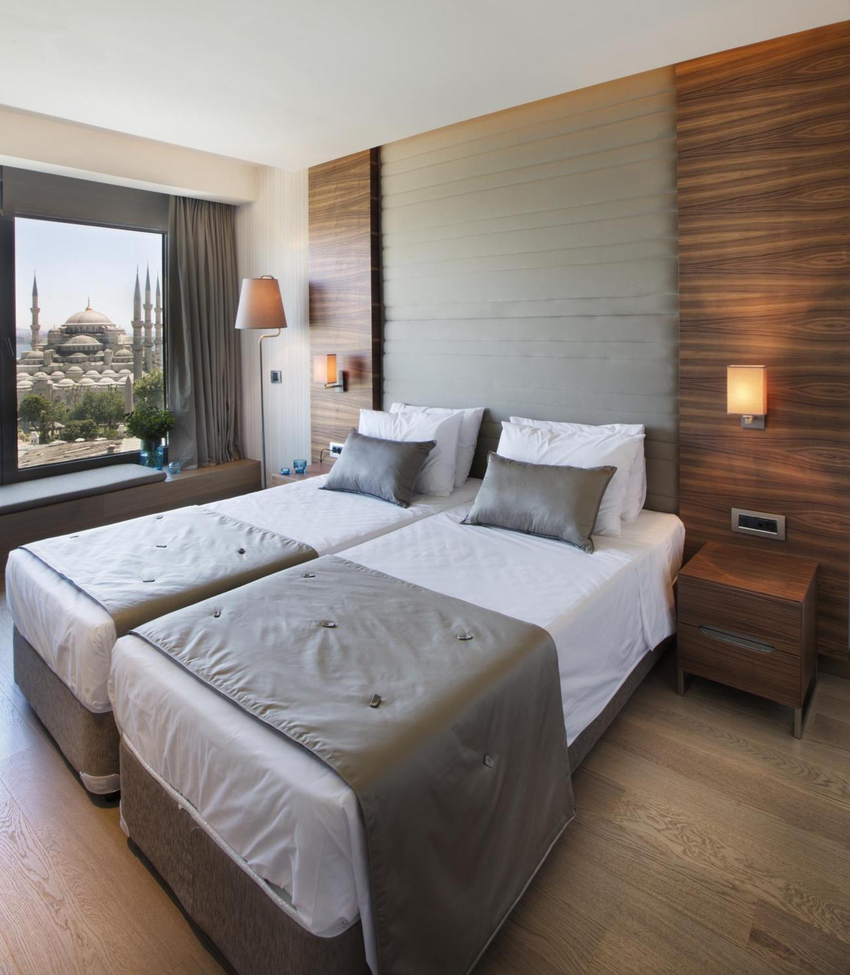 Double or Twin Room Sea View