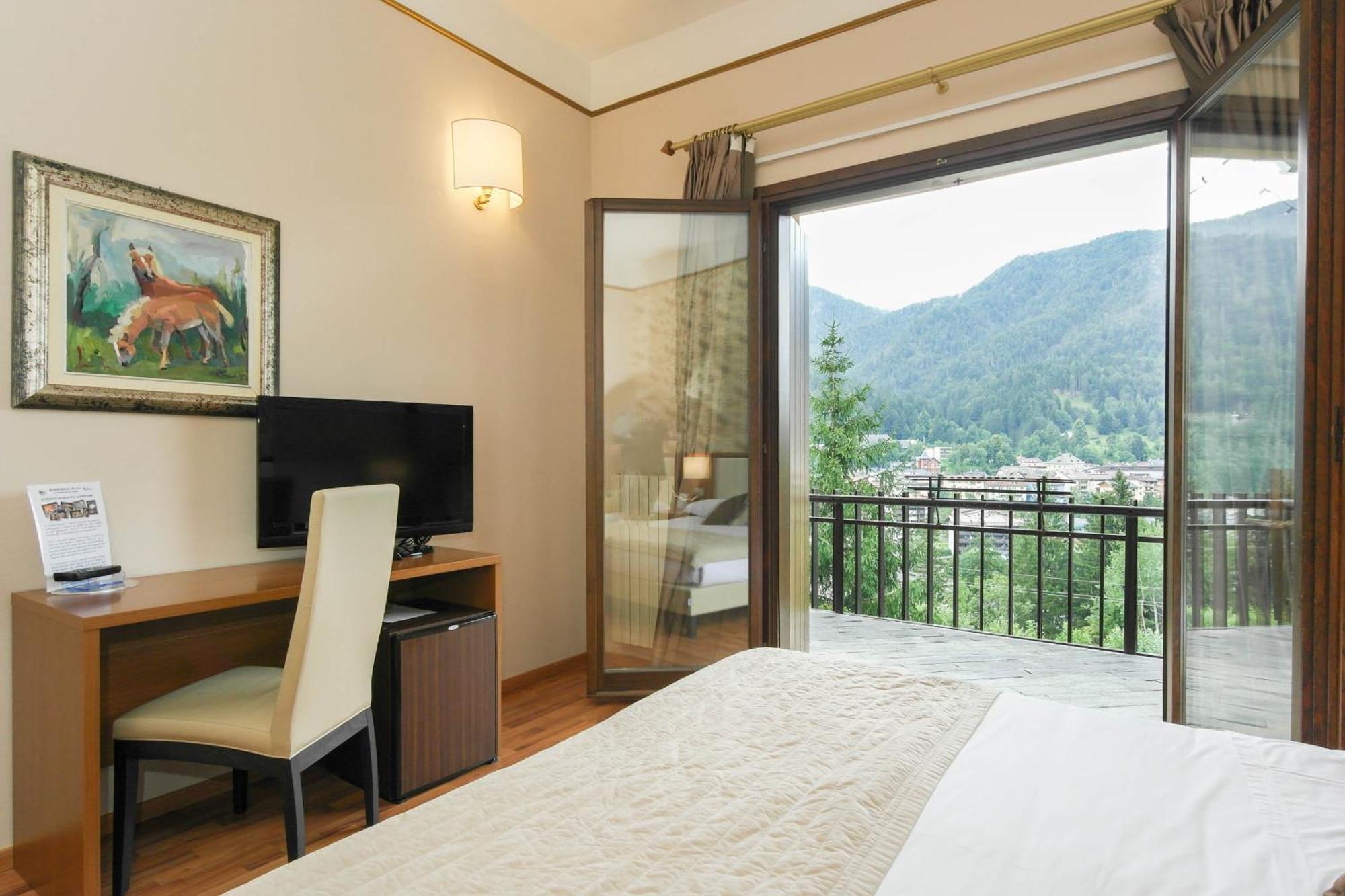 Superior Double or Twin Room Terrace