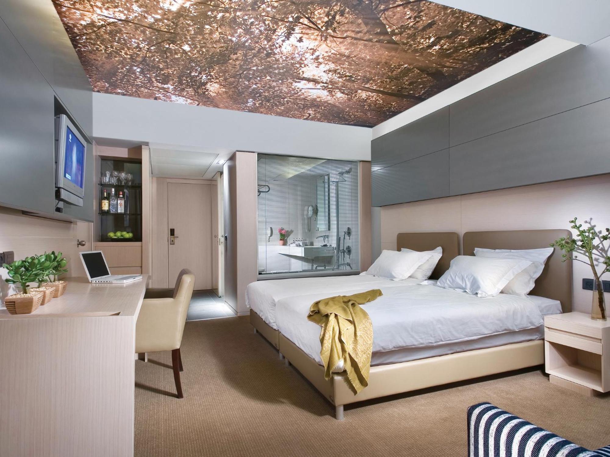 Deluxe Room City View