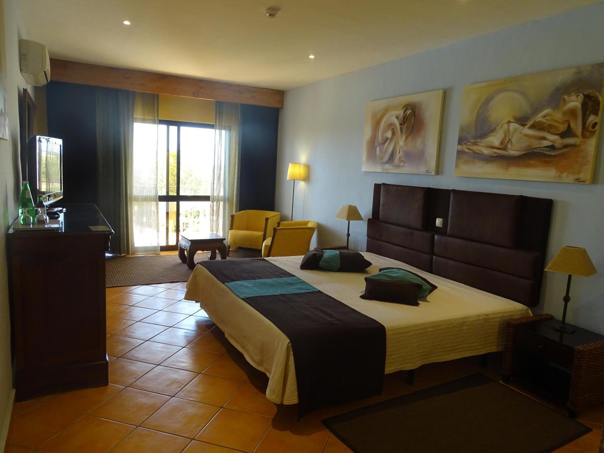 Superior Double Room Side Sea View