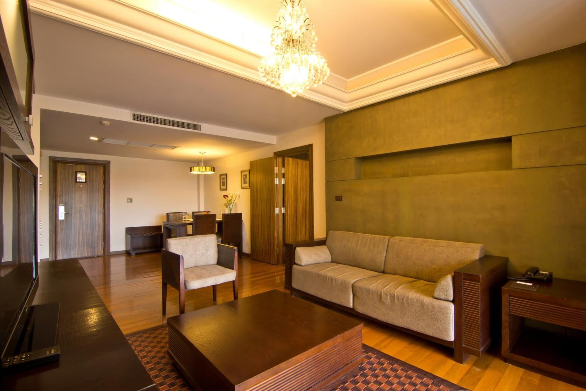 One-Bedroom Suite