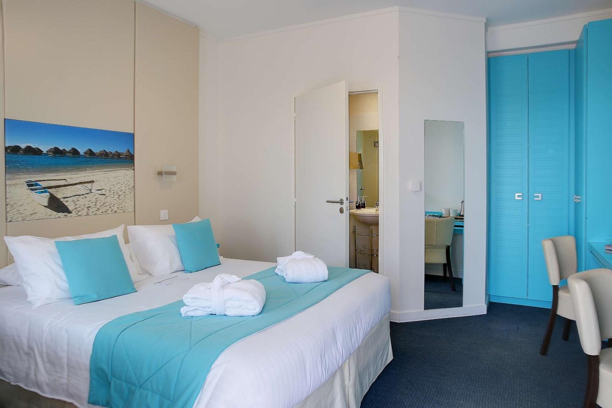 Chambre Lit Queen-Size Confort - Non-Fumeurs