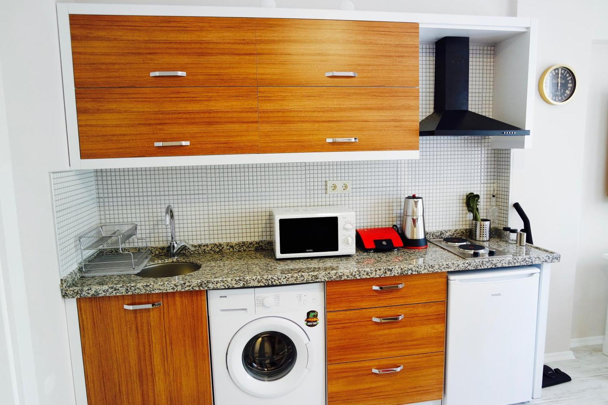 Studio Apartment