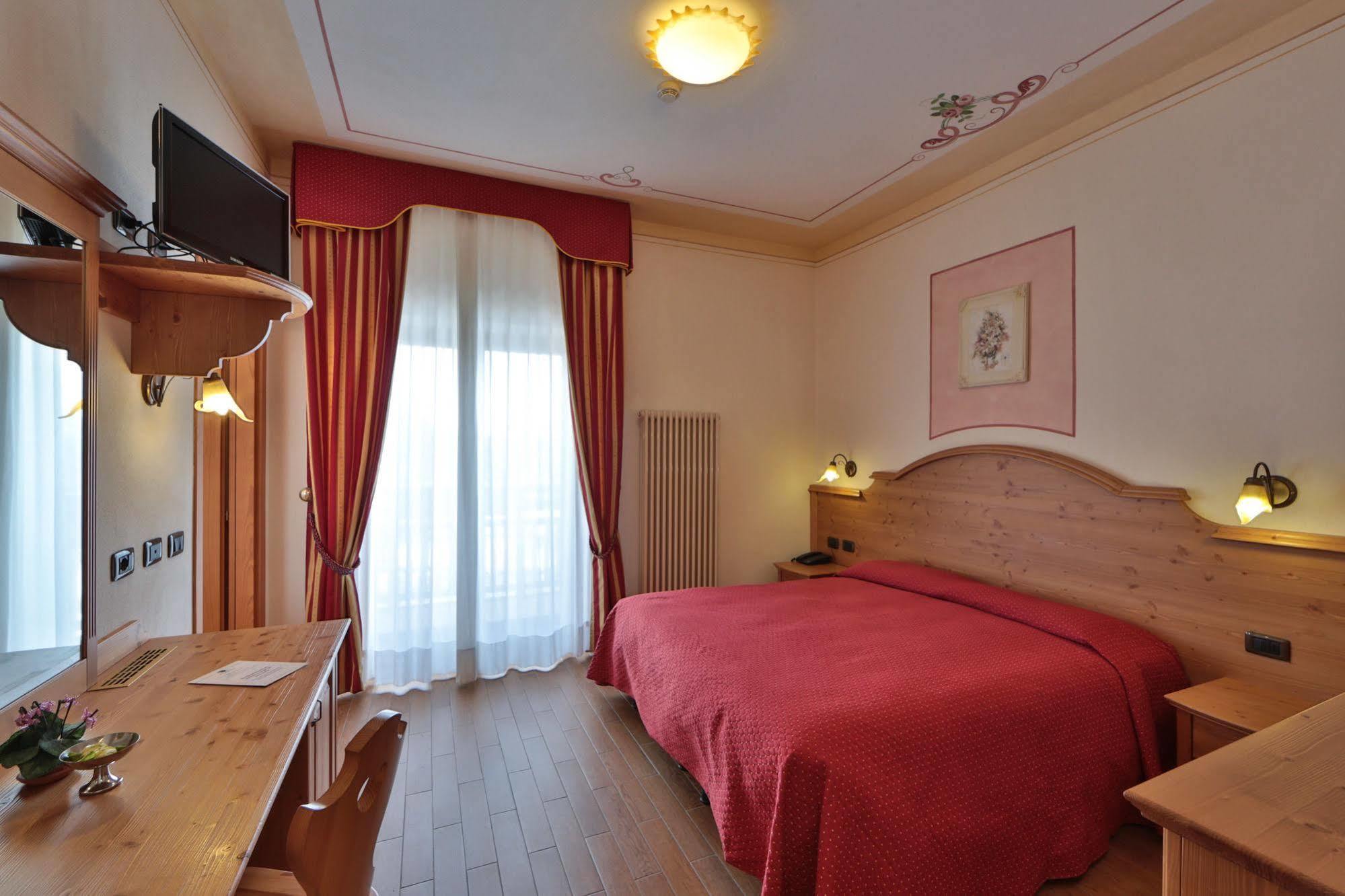 Standard Quadruple Room,1069547896:JPEG