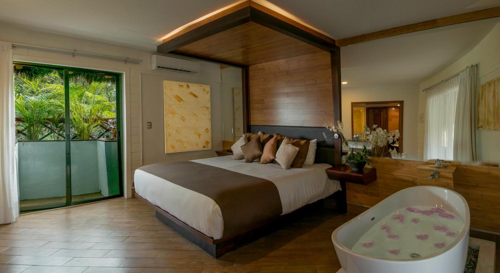 Master Suite Buffet,1273610710:JPEG
