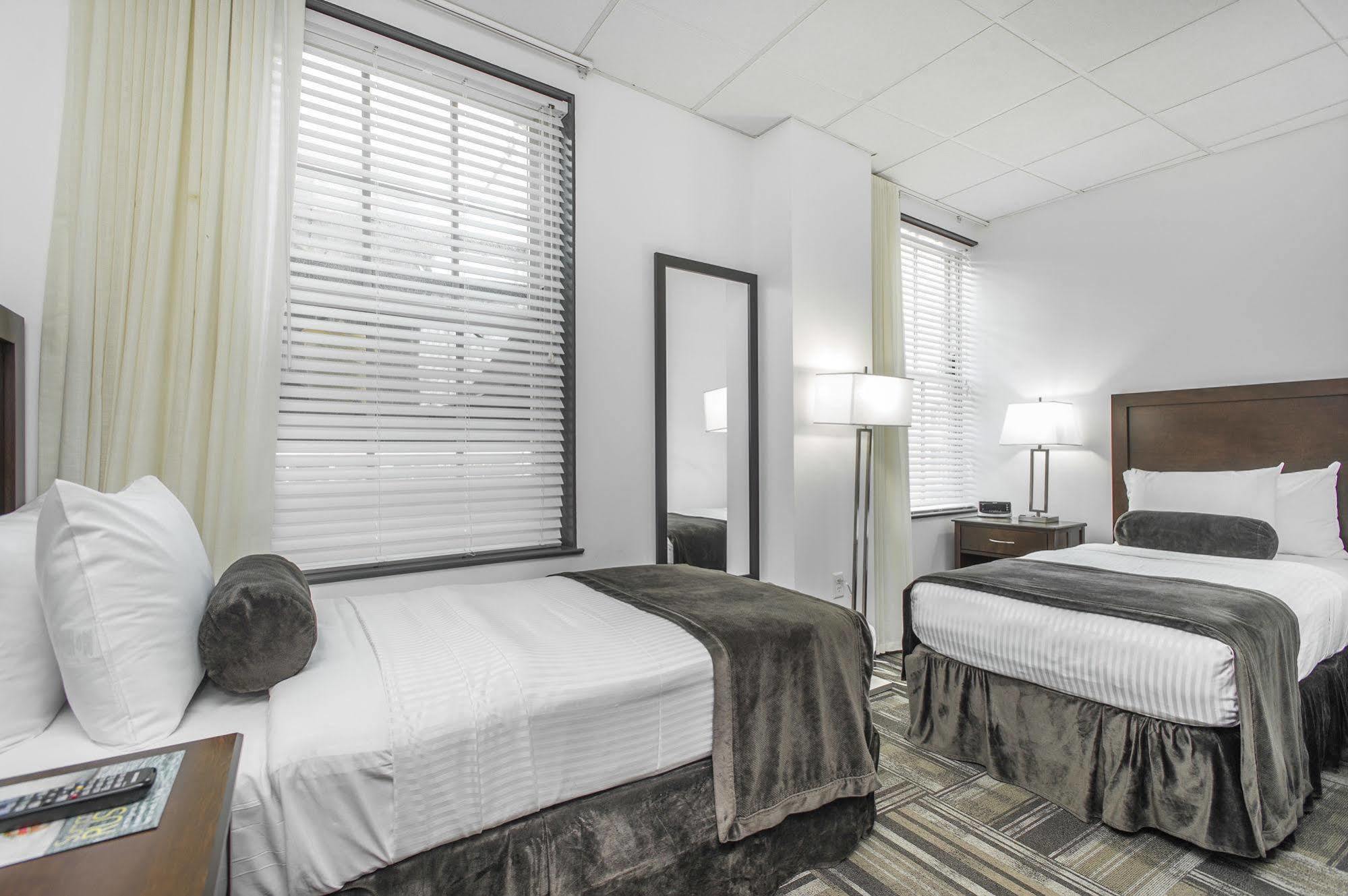 Twin Room Two Twin Beds