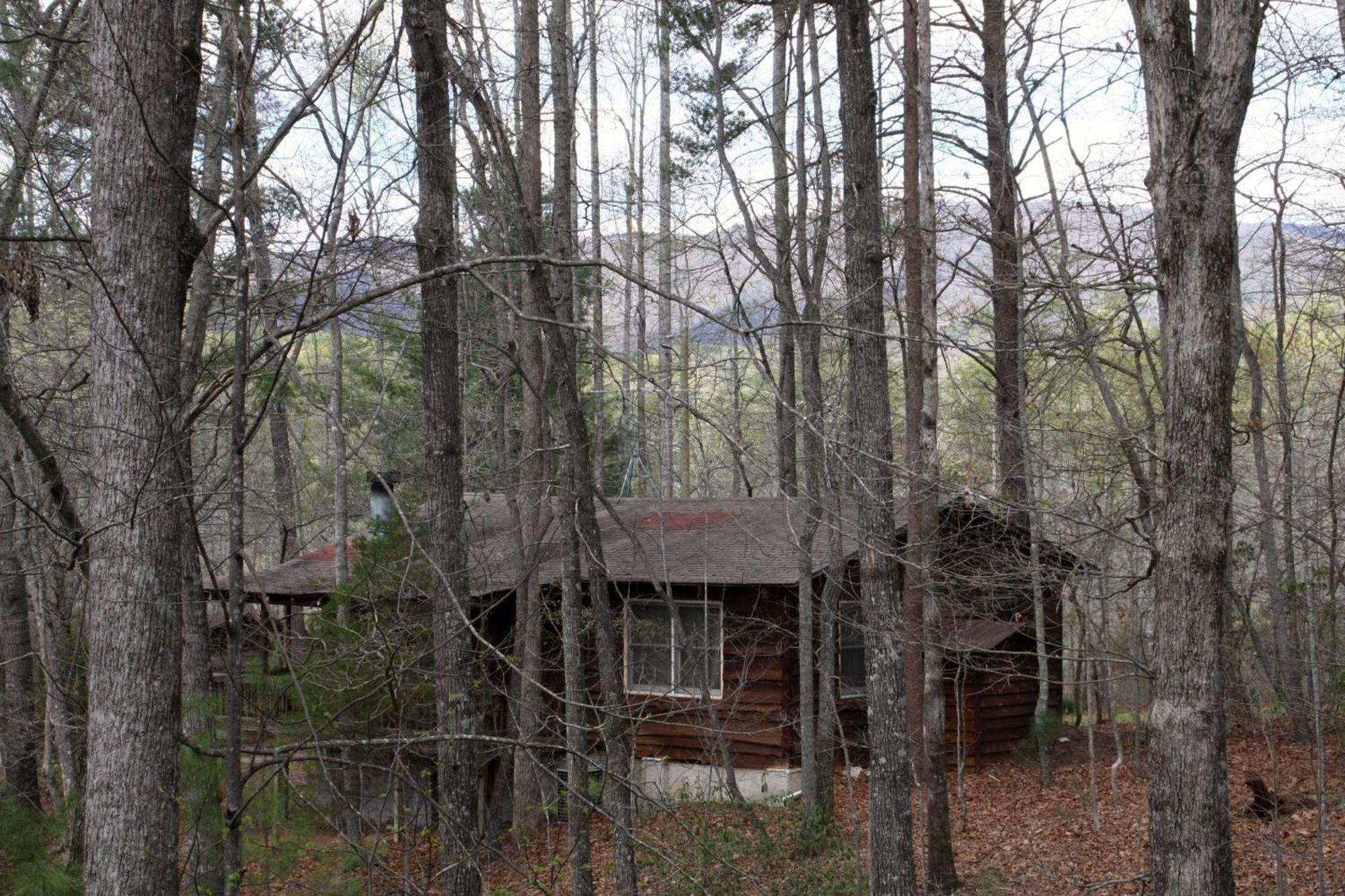 One-Bedroom Bungalow