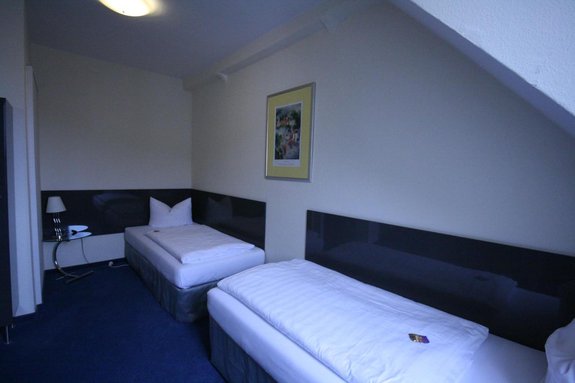 Classic Twin Room,345646744:JPEG