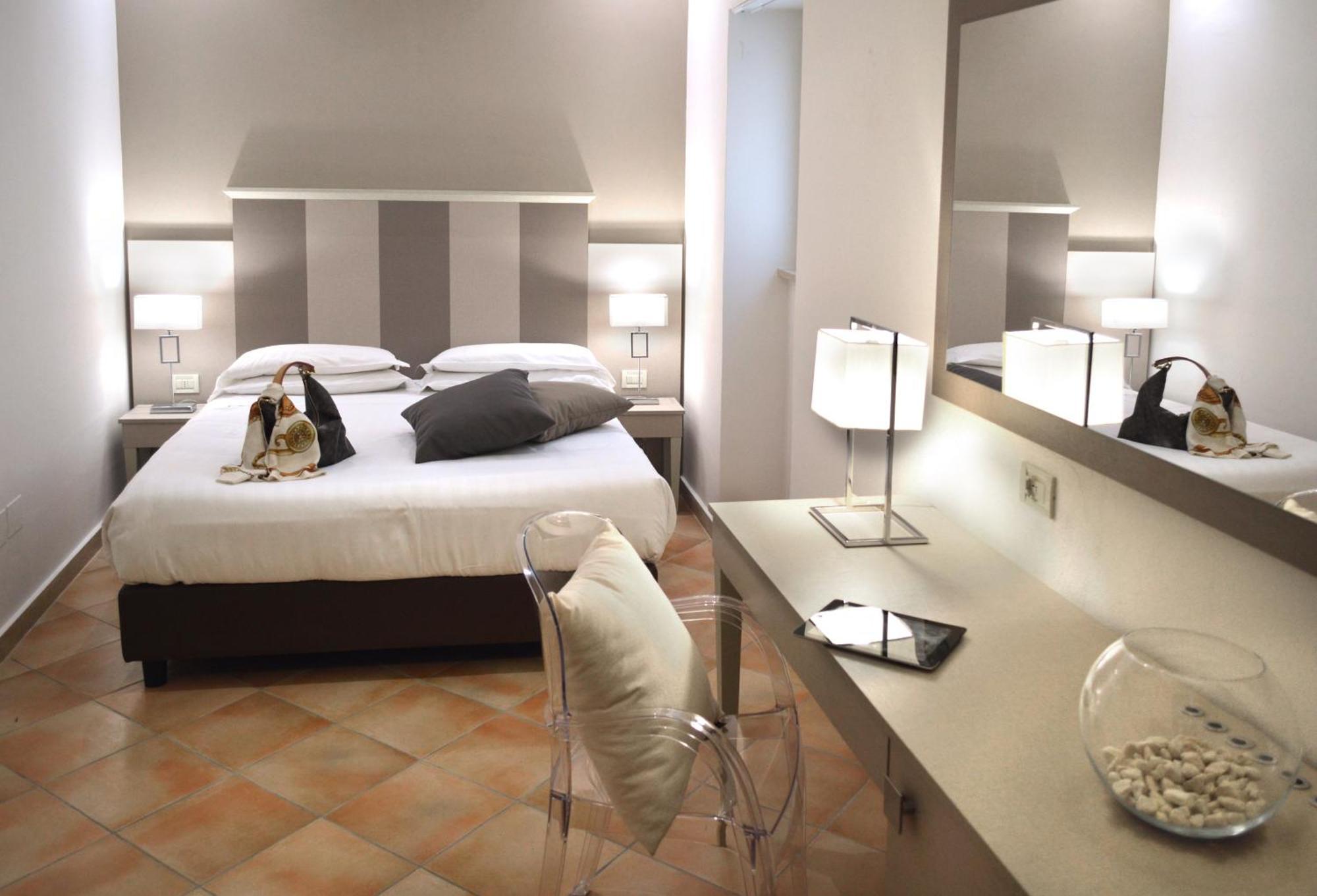 Deluxe Double Room Balcony,161461341:JPEG