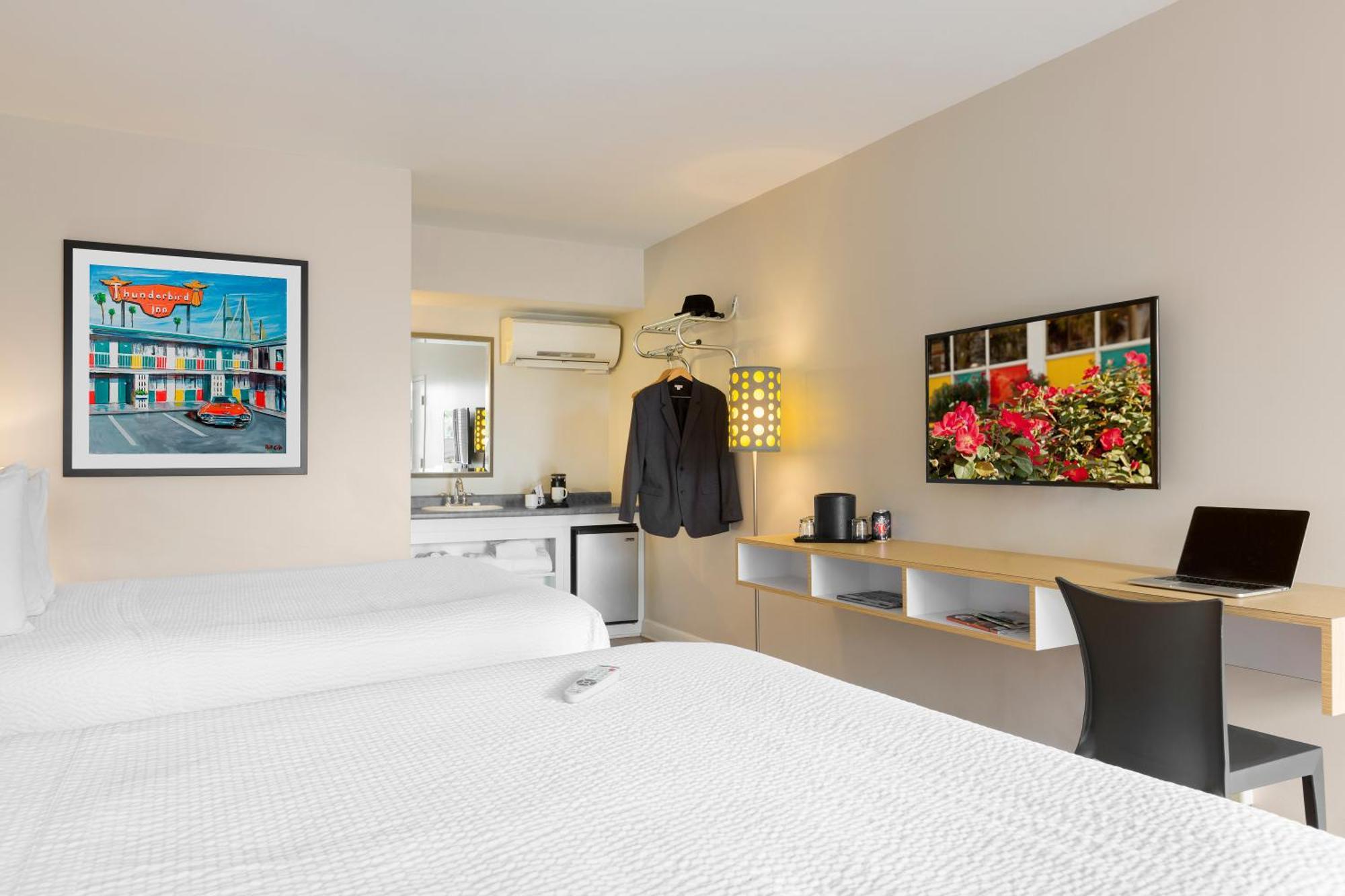 Room Two Queen Beds