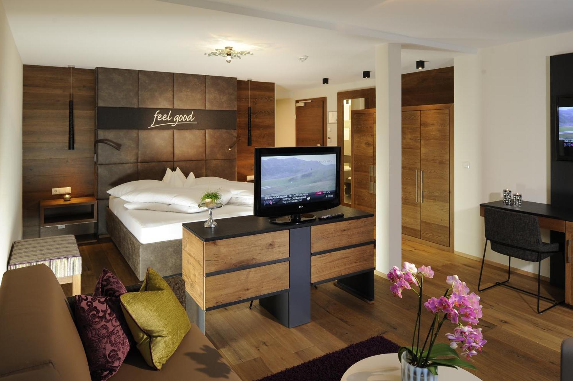 Classic Double Room,700033513:JPEG