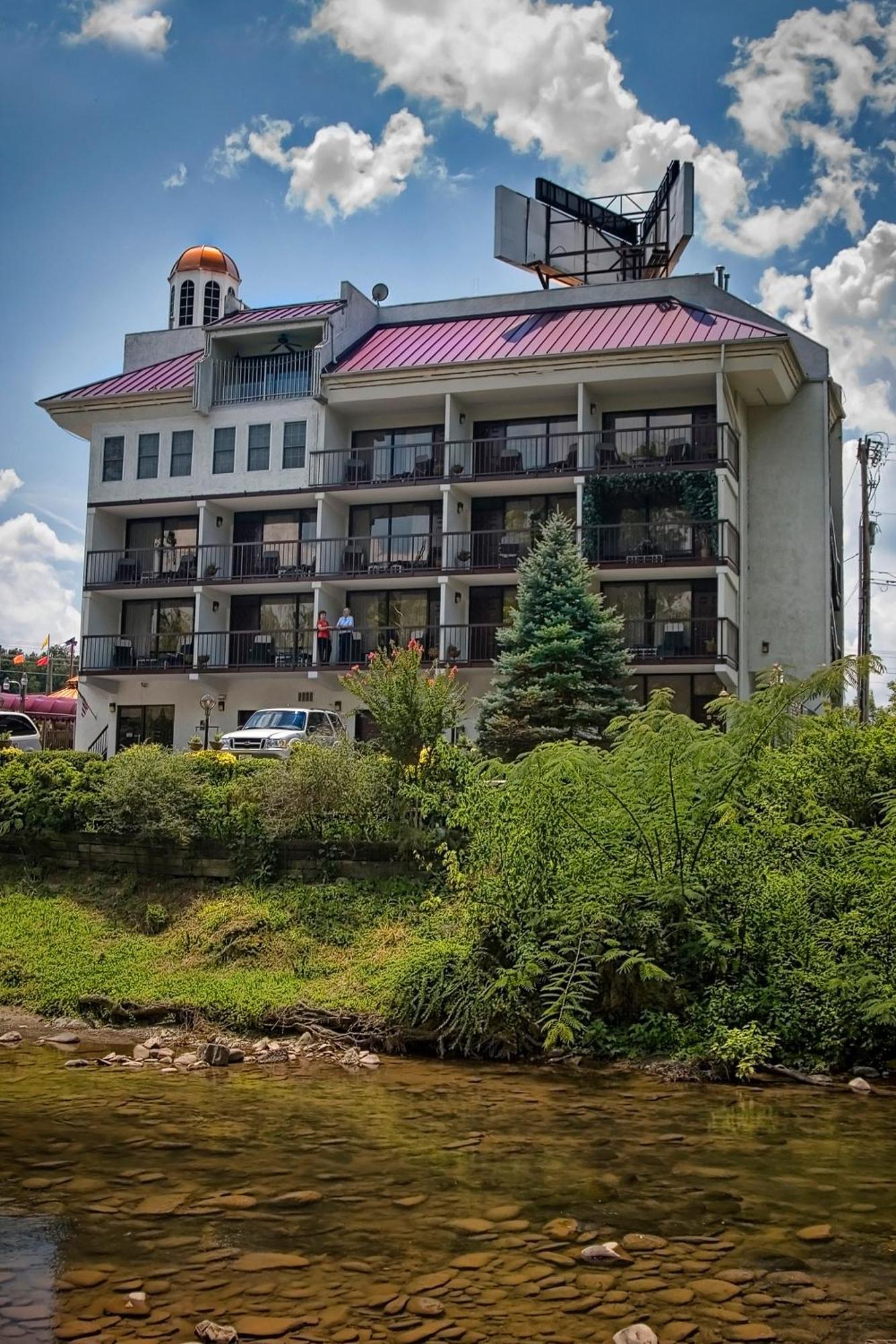 King Room River View