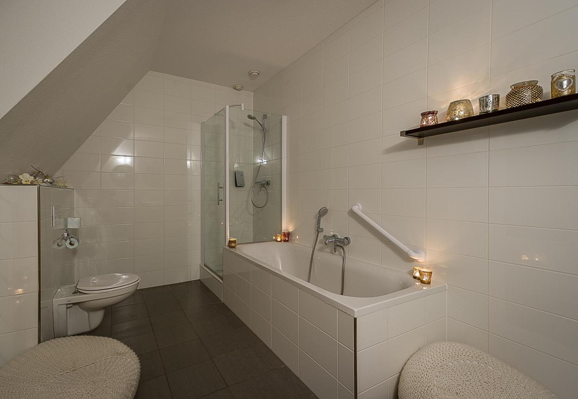 Large Suite