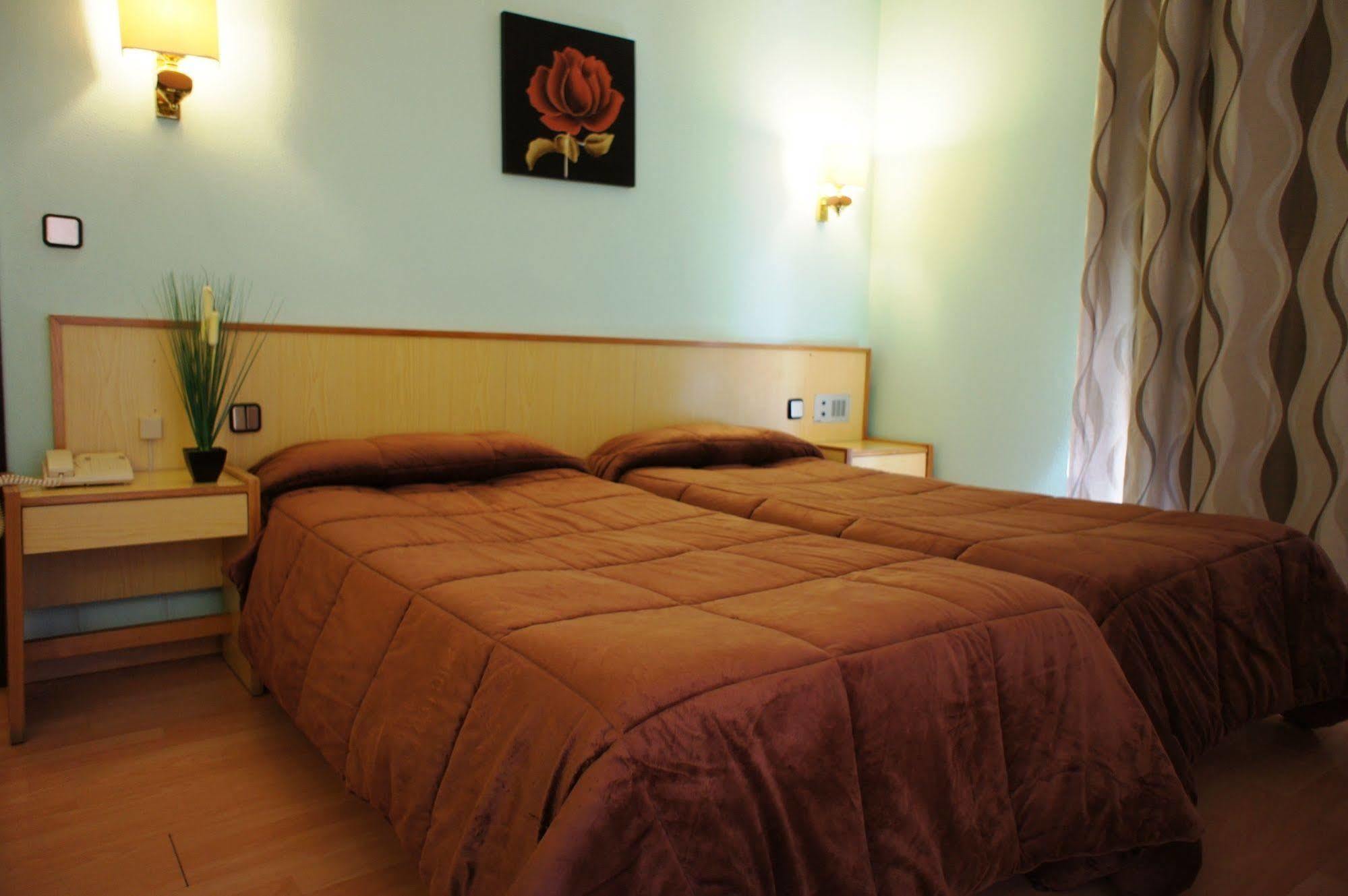 Double or Twin Room,700881181:JPEG