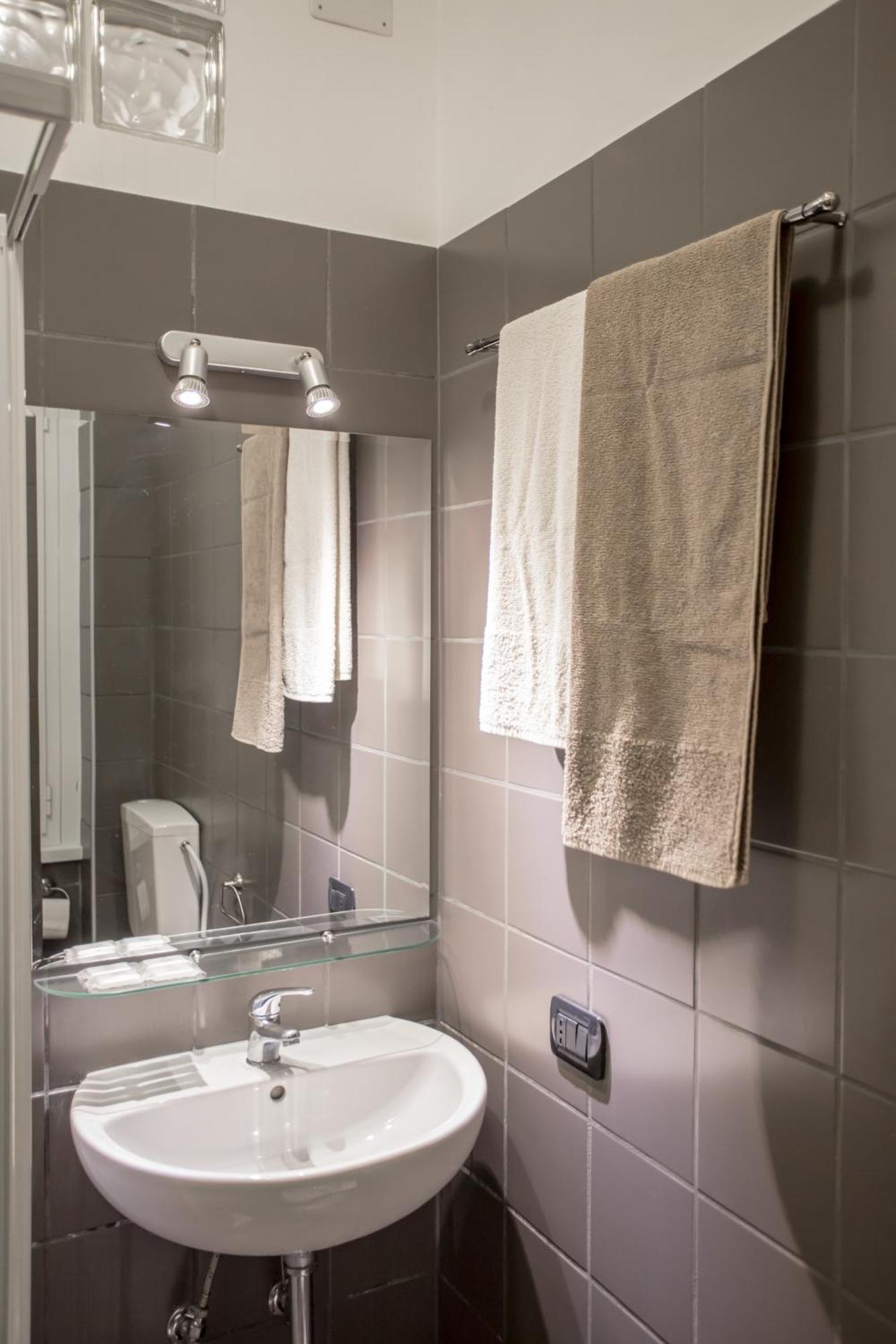 Double Room Private External Bathroom