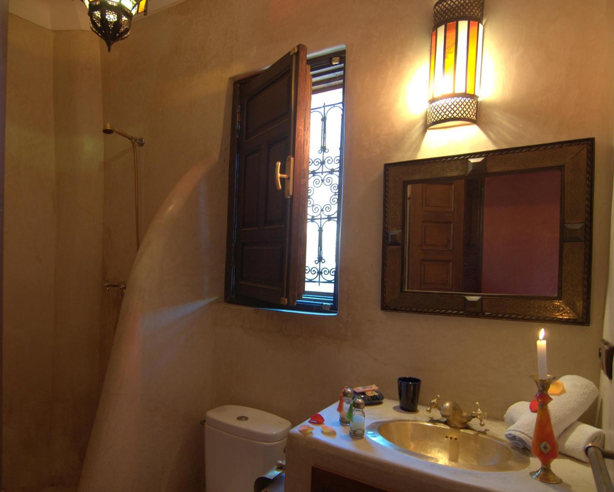 Standard Double or Twin Room,700917028:JPEG