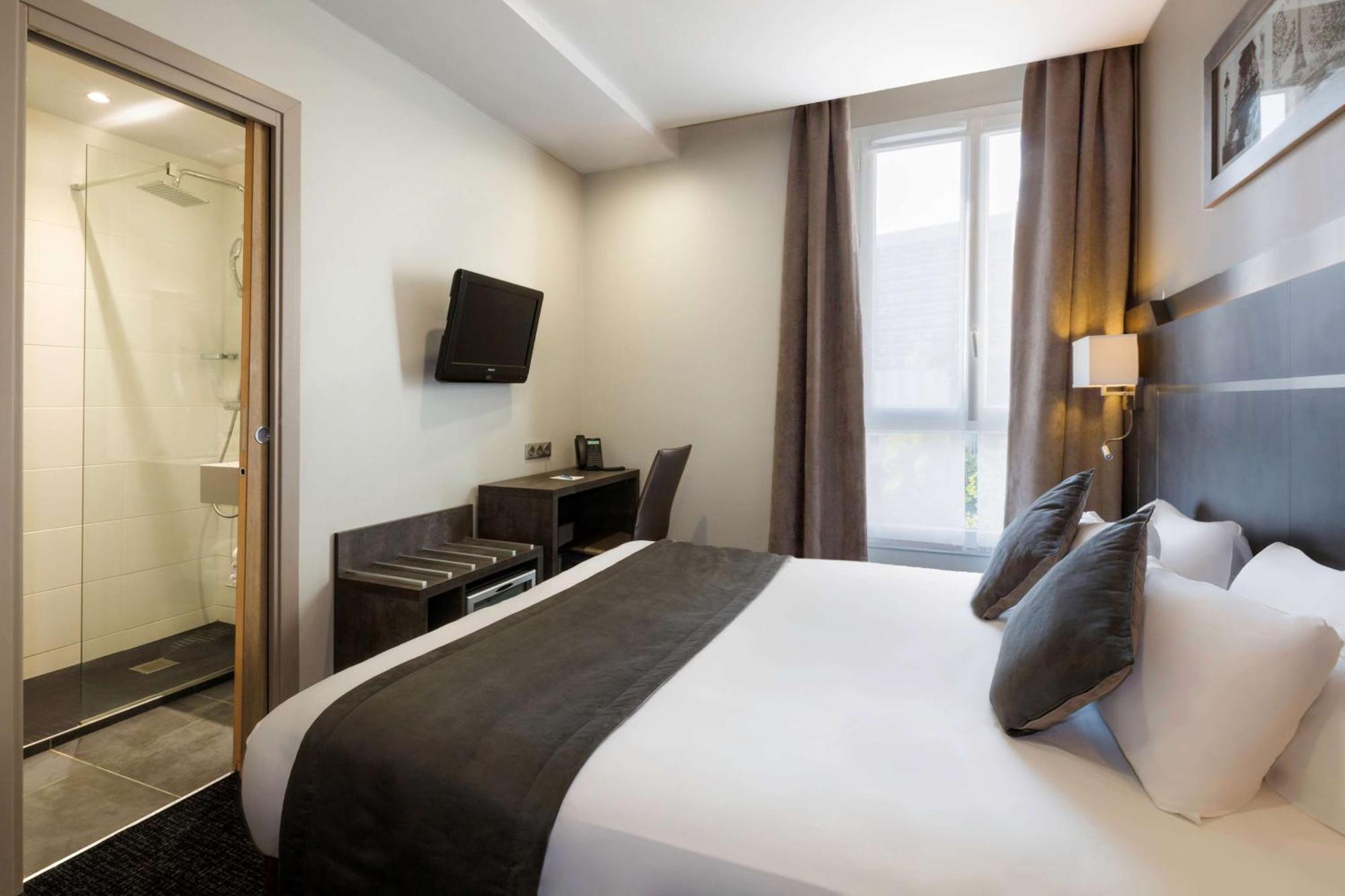 Standard Double Room,701238115:JPEG