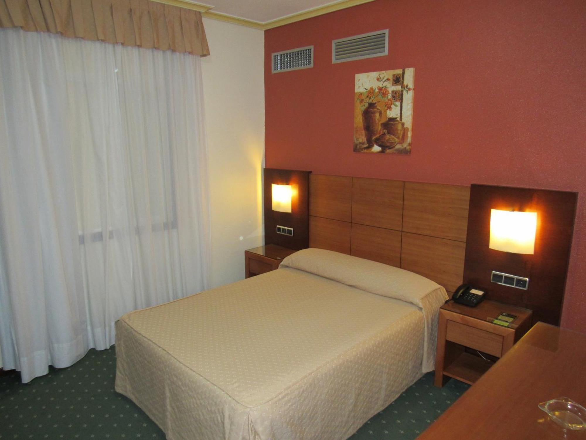 Single Room,1278471811:JPEG