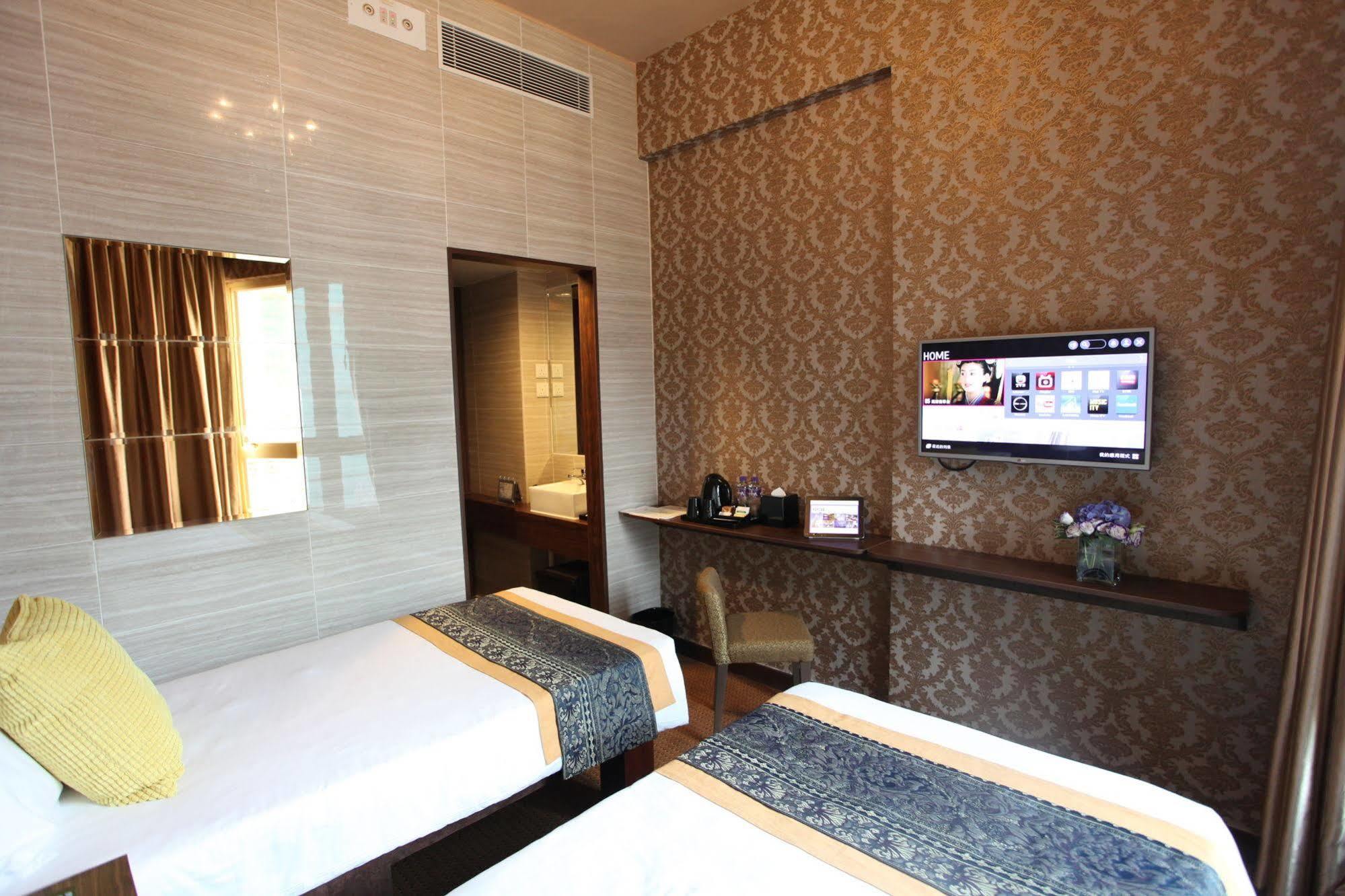 Superior Room Full Borad
